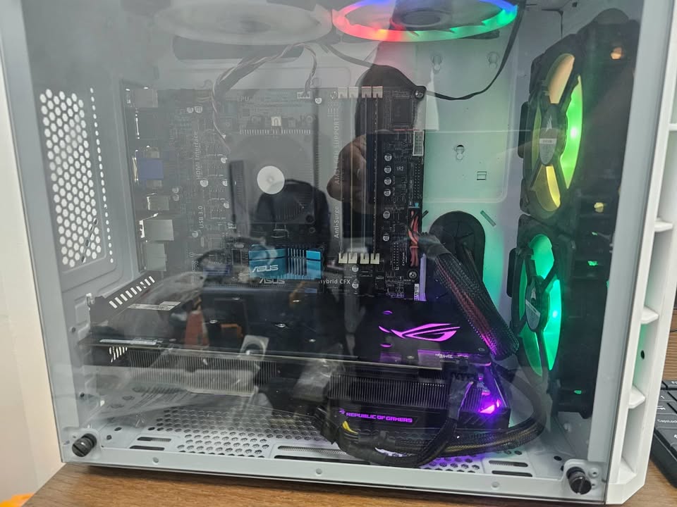 computadoras y laptops - PC GAMER O DE TRABAJO FUERTE 0
