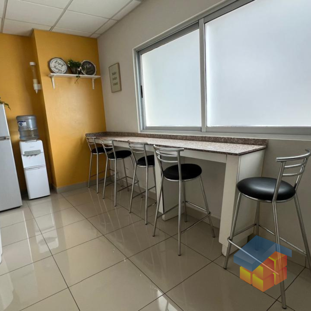 oficinas y locales comerciales - Local alquiler en Bella Vista 3