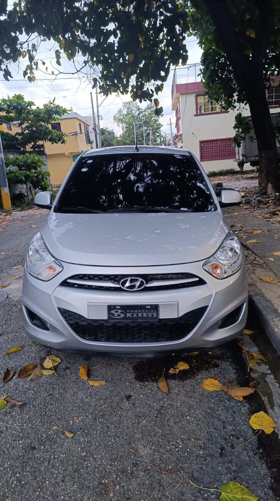 carros - Hiunday i10 NEGOCIABLE  2