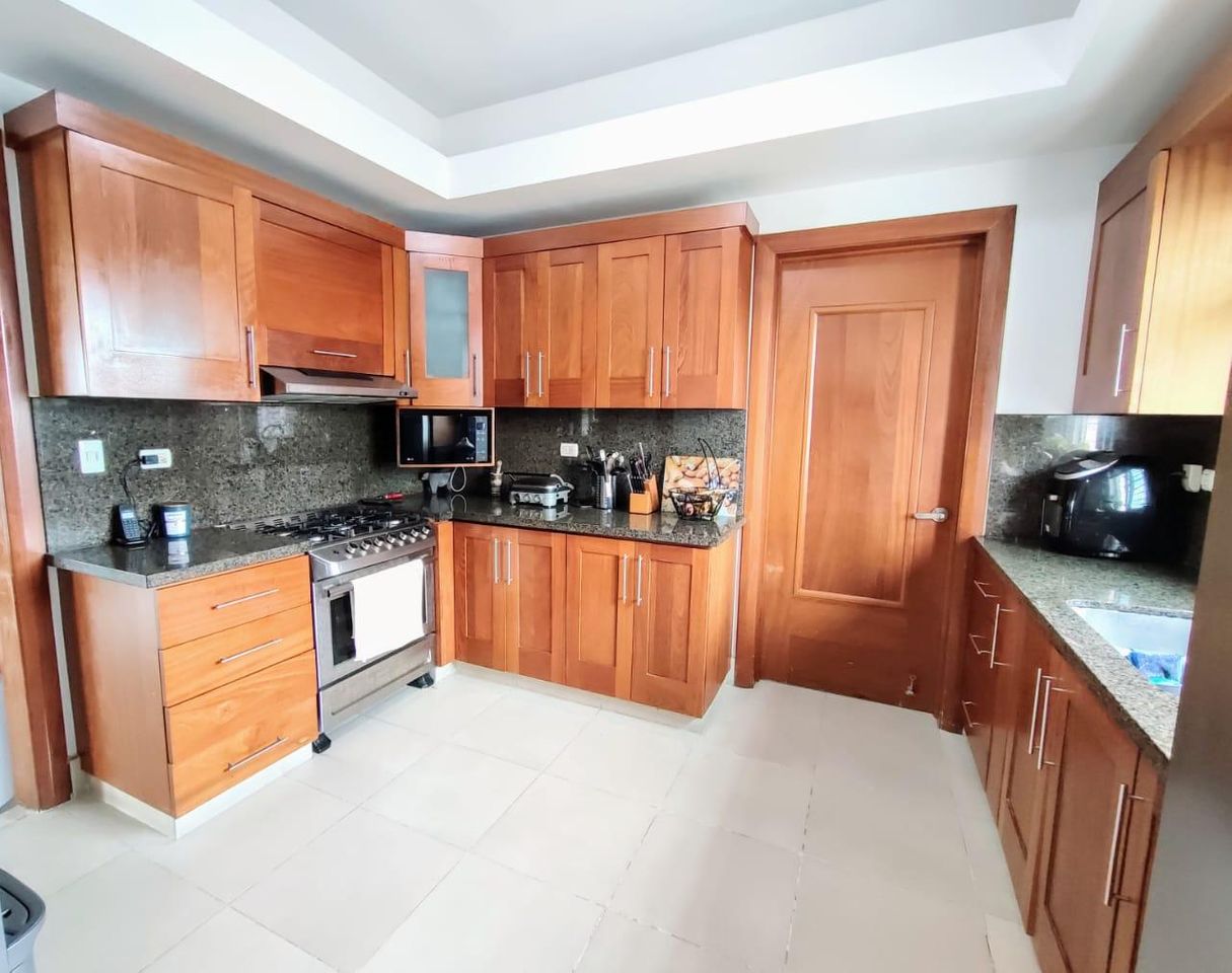 apartamentos - Apartamento en venta en Naco 3