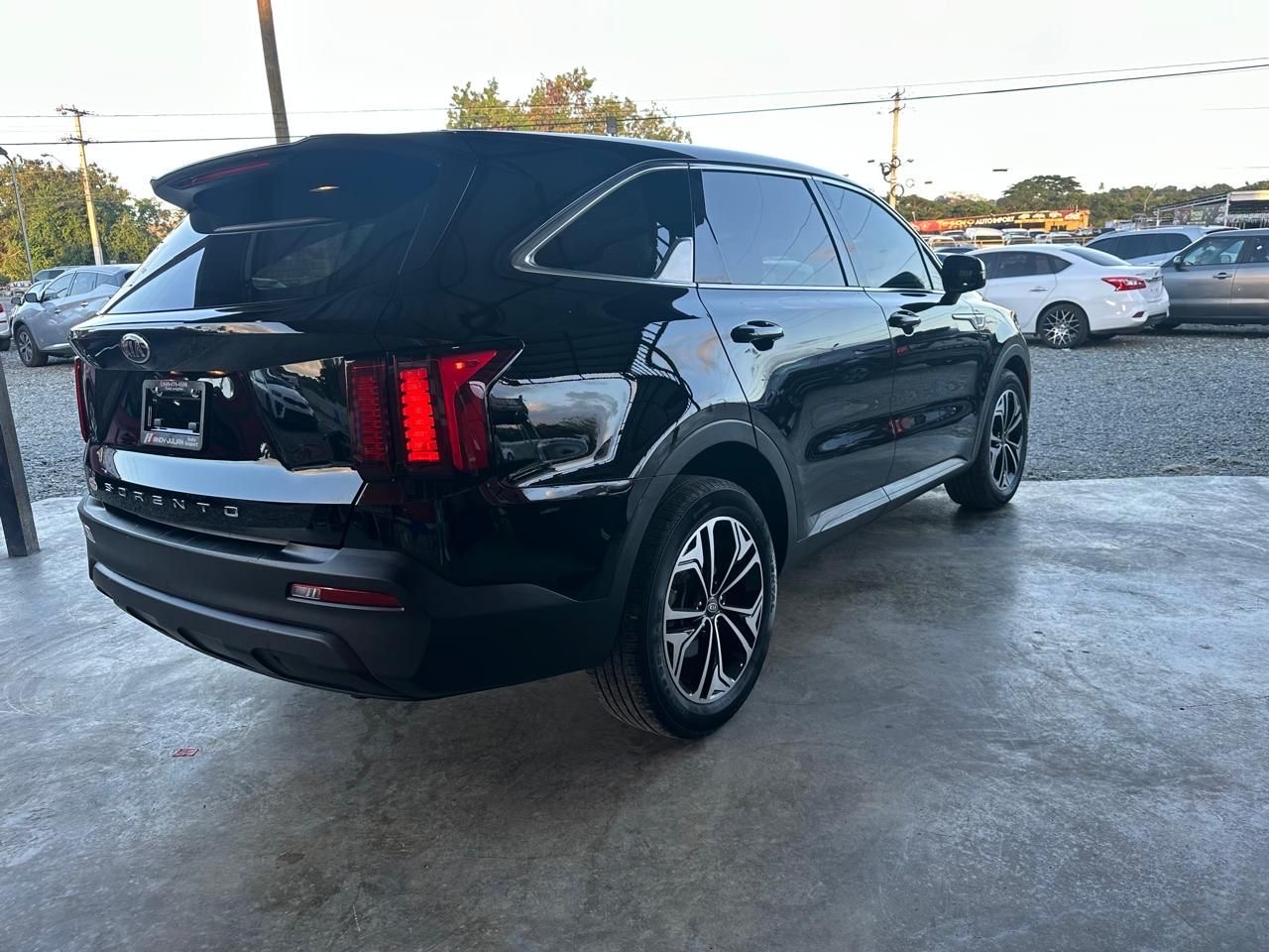 jeepetas y camionetas - Kia Sorento 2021 LX 3
