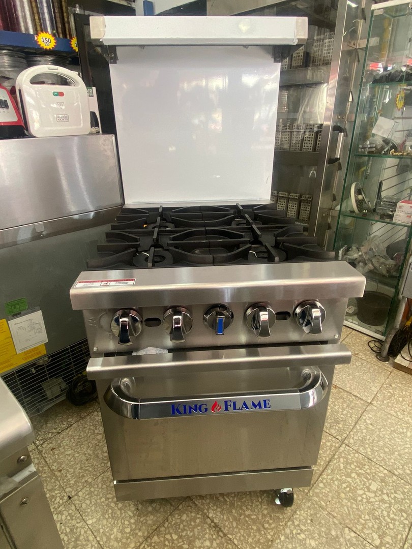 equipos profesionales - Estufa de 6 Hornillas con Horno  1