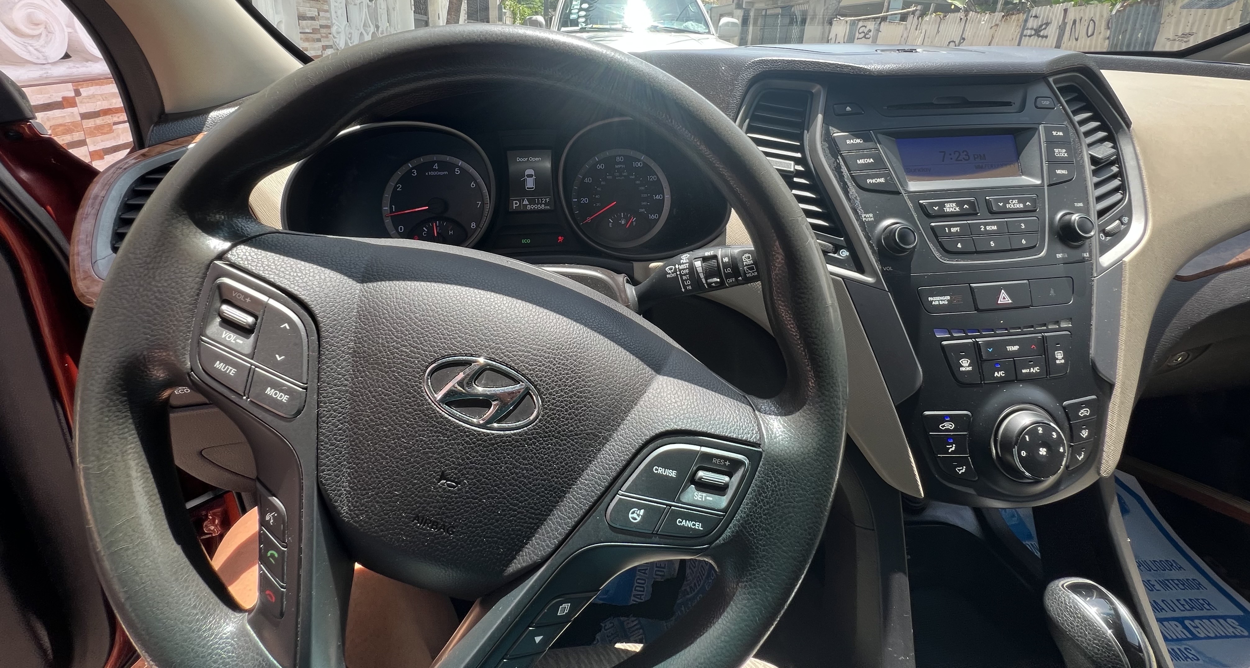 jeepetas y camionetas - Hyundai Santa Fe AWD 2015 8