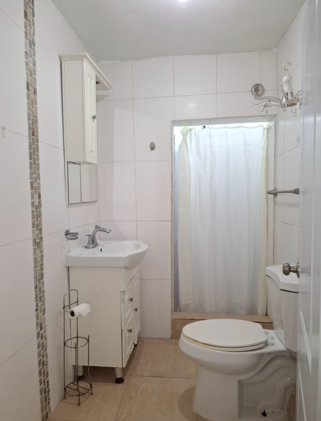 apartamentos - Apto Dos Habs Amueblado Urb Real Prox Romulo Betancourt  3
