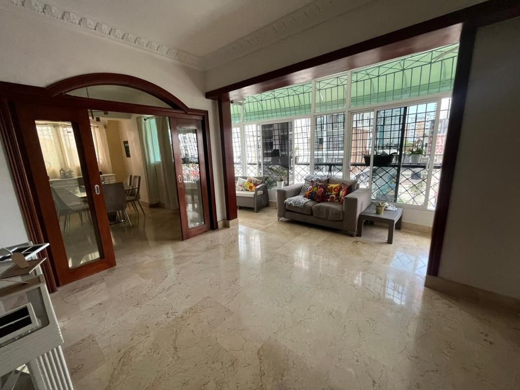 apartamentos - Vendo apartamento Ensanche nacoMetros.2323Hab, 2parqusd 4