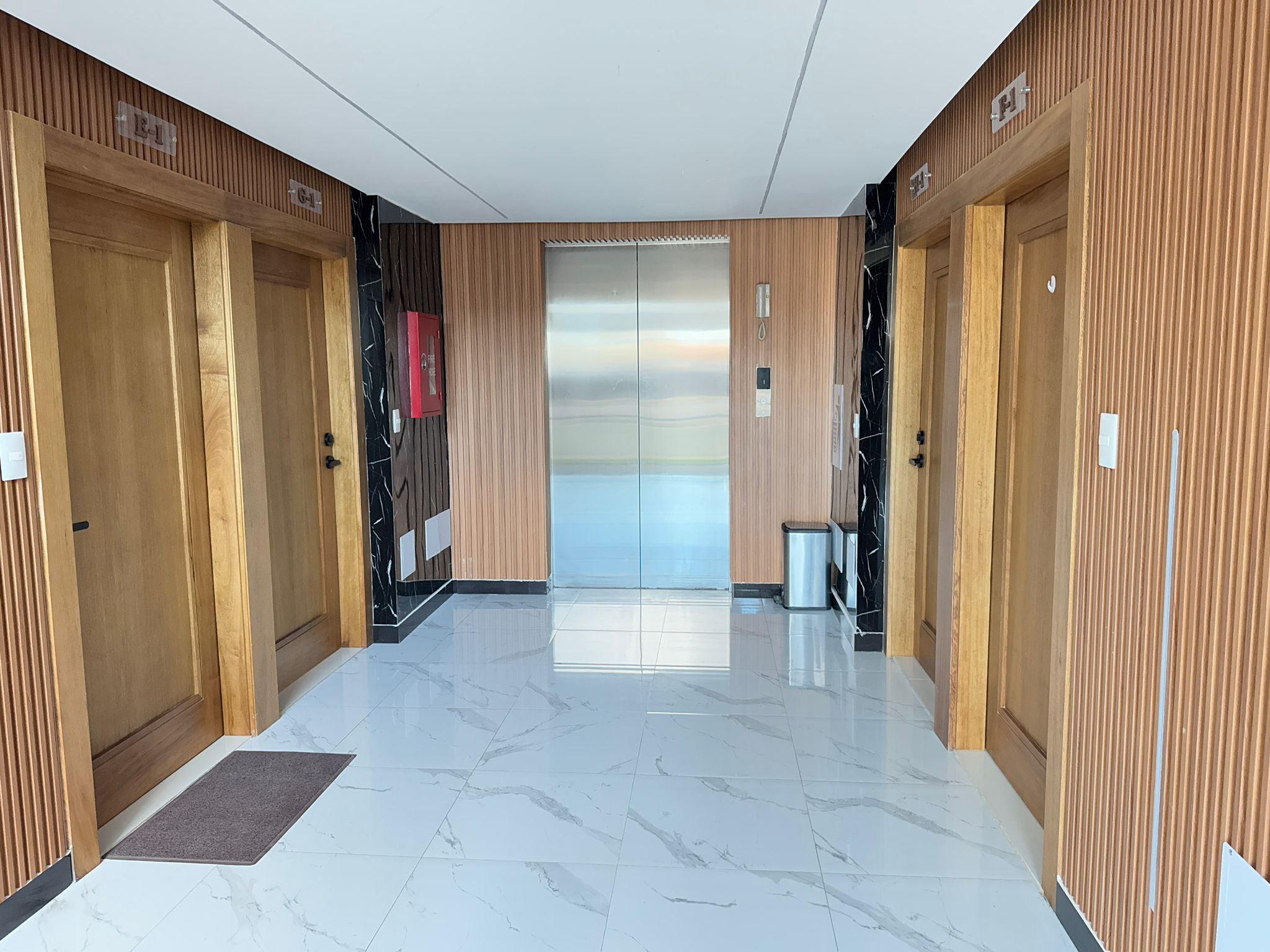 apartamentos - APARTAMENTO EN VENTA AV. HISPANOAMERICANA  5