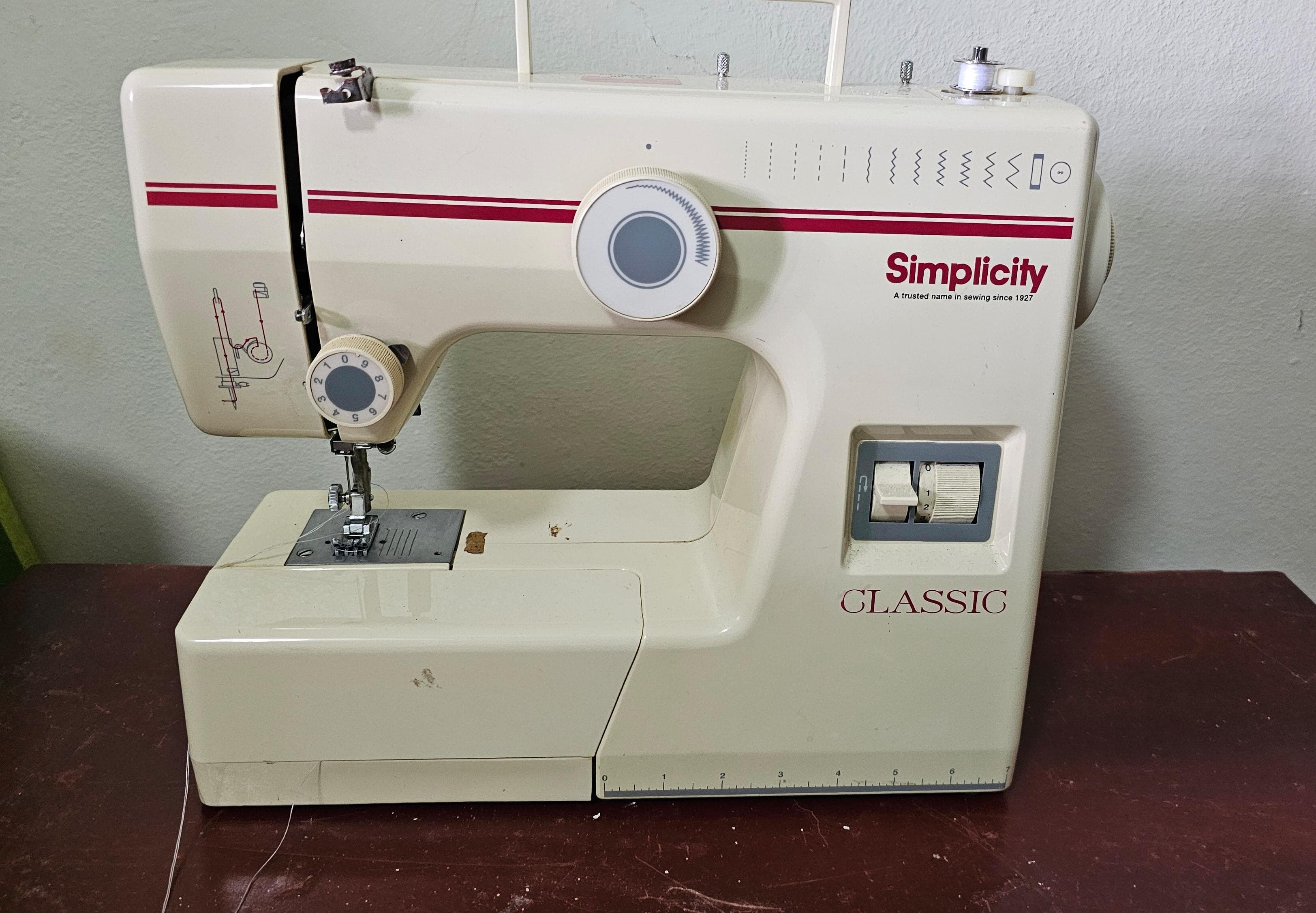 electrodomesticos - Maquina de Coser 0