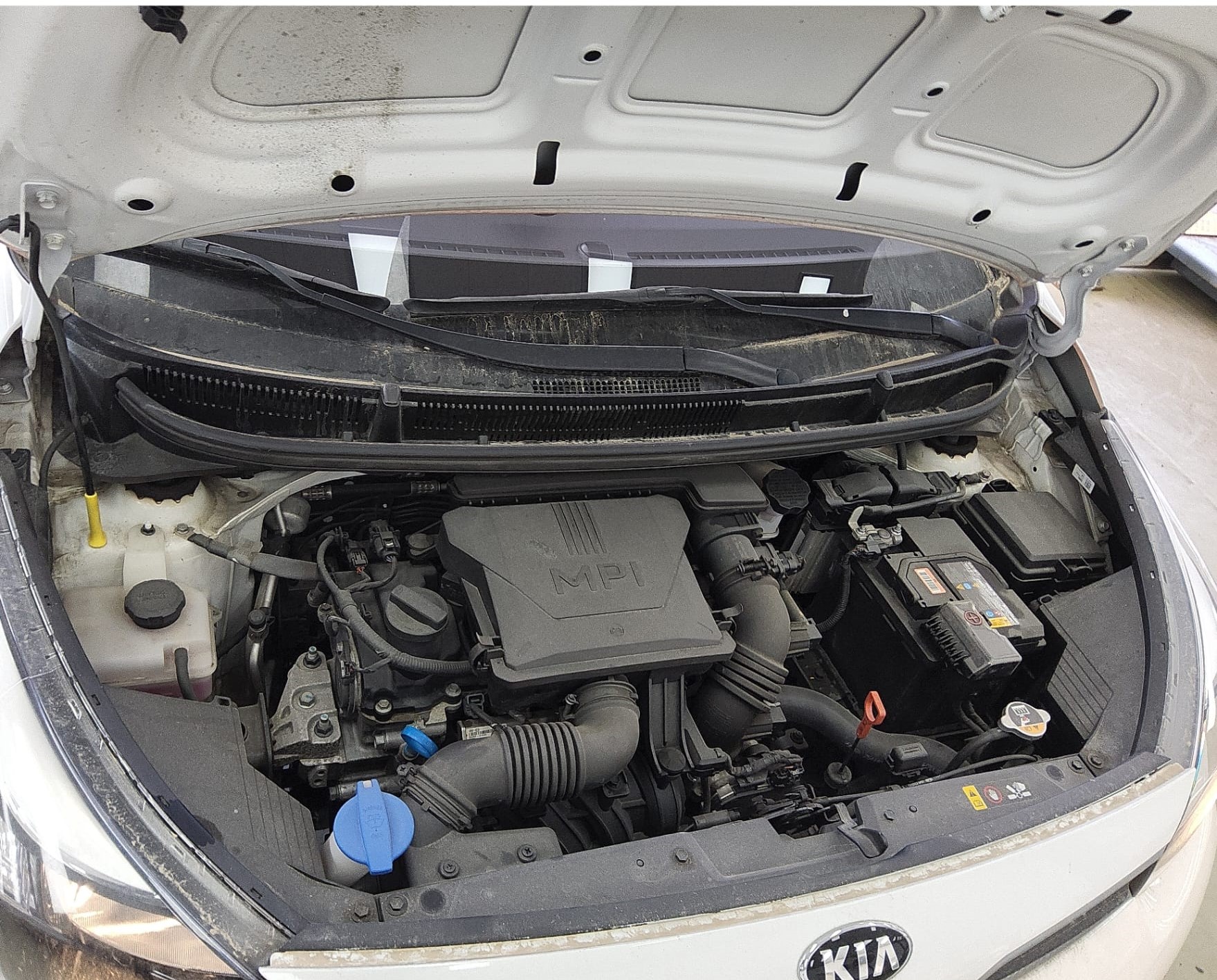 carros - KIA MORNING URBAN 2021 BLANCO GASOLINA 9