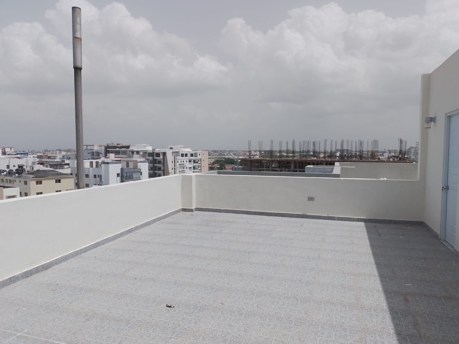 apartamentos - URBANIZACIÓN REAL OPORTUNIDAD VENDO 2 HABIT CON AREA soacila PRIVADA  0