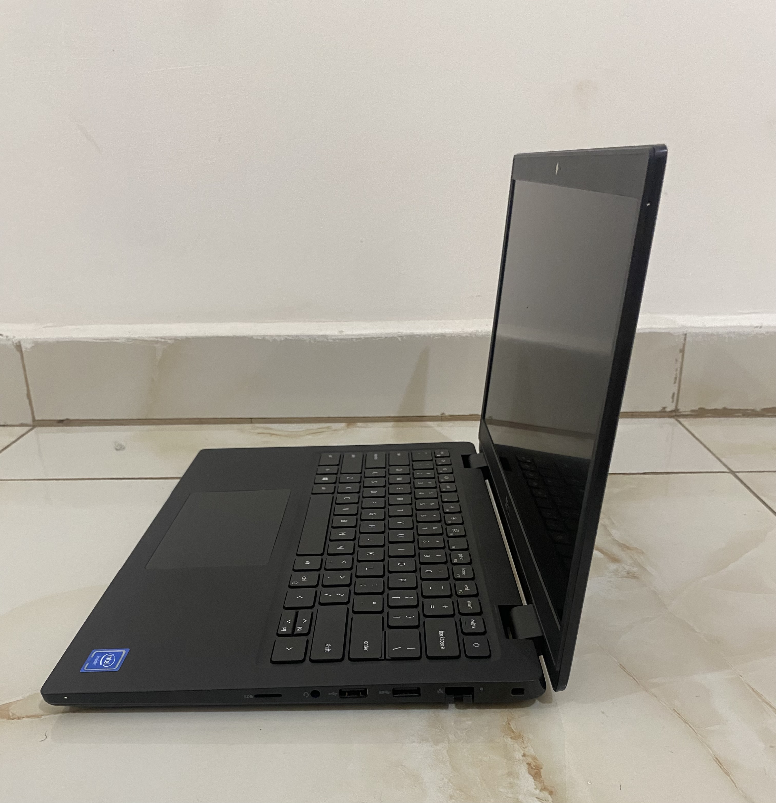 computadoras y laptops - Dell latitude  2
