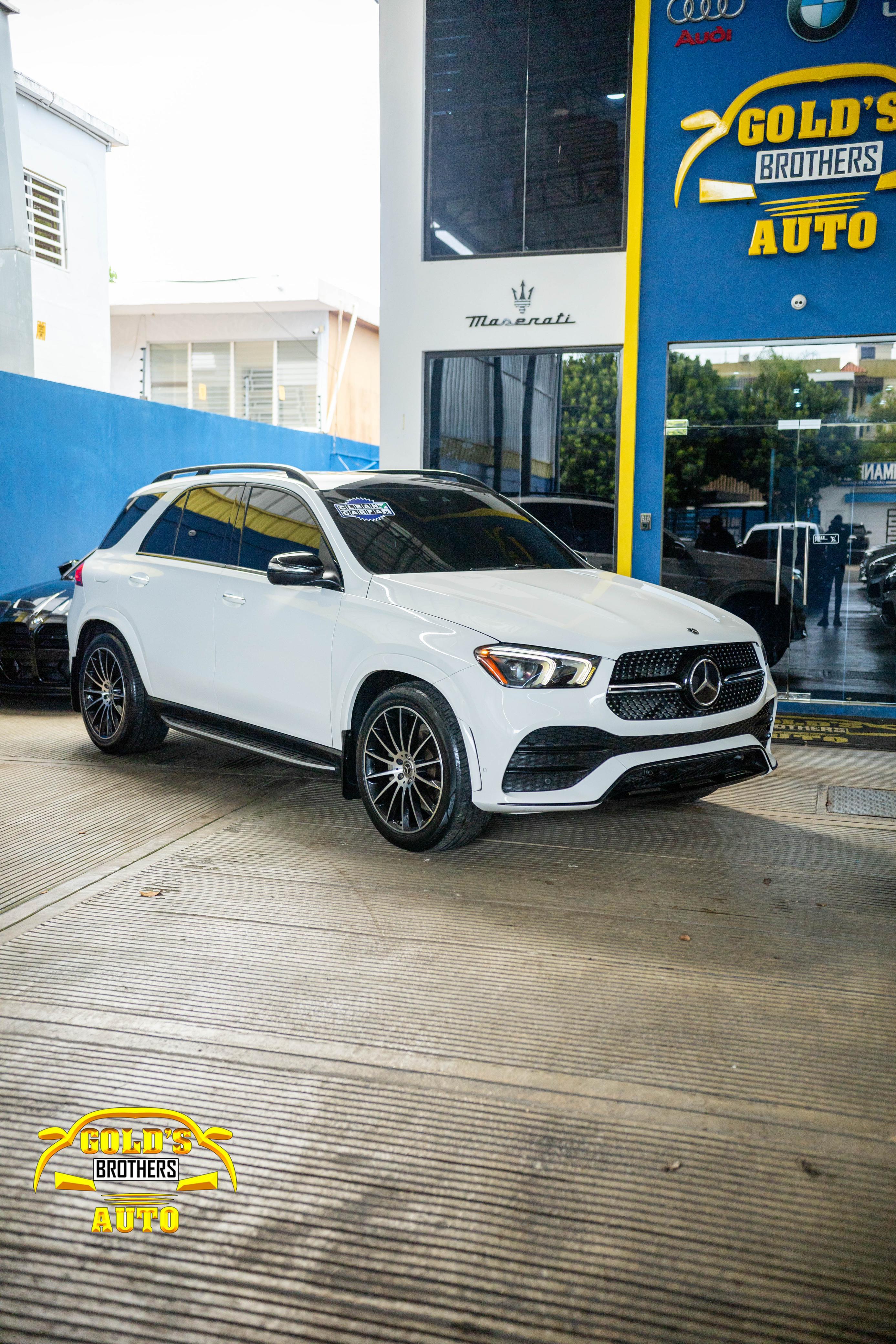 jeepetas y camionetas - Mercedes Benz GLE 350 AMG 2021 Clean Carfax 0