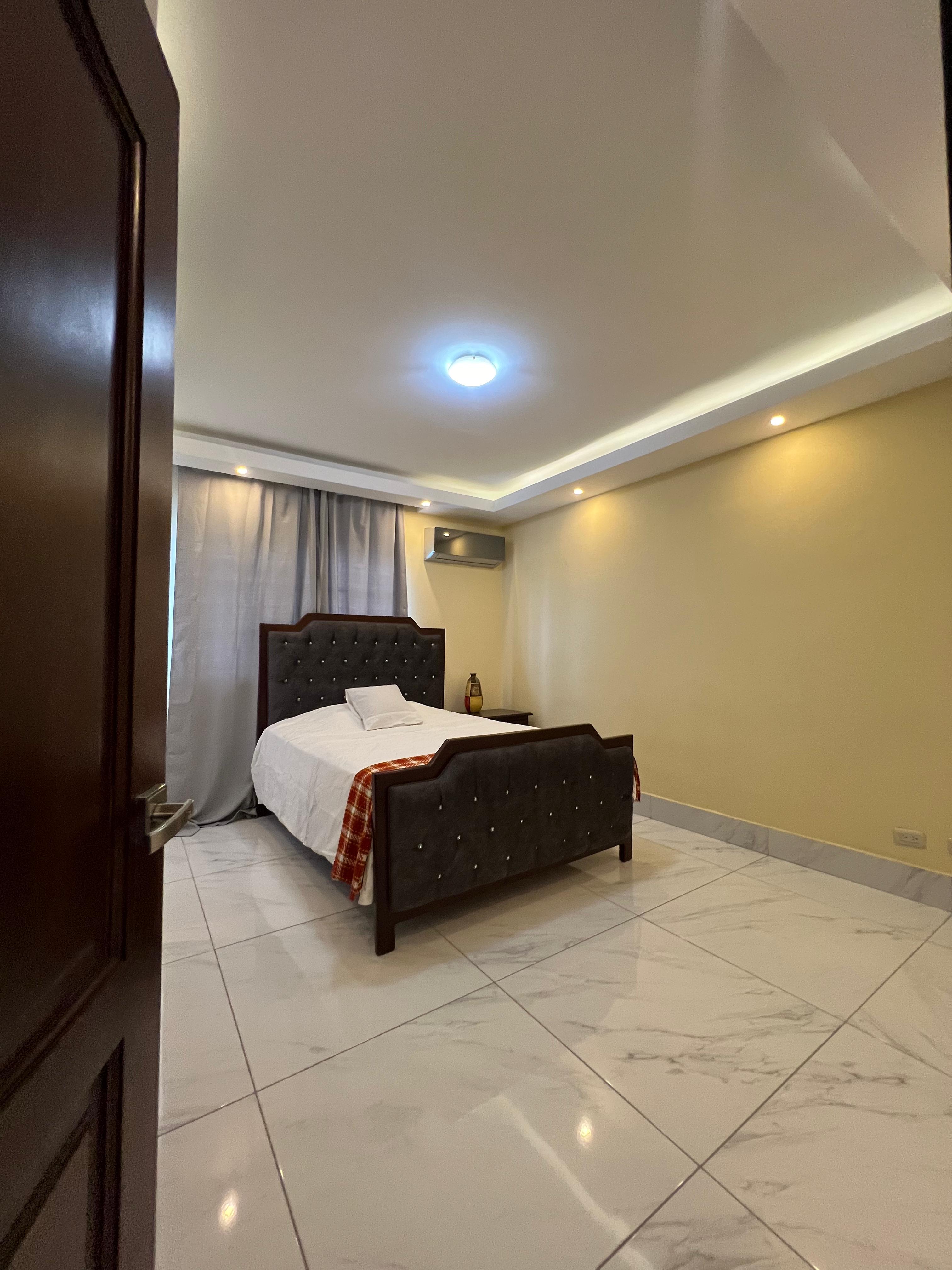 casas - **Casa en Alquiler en Colinas de los Ríos, Santo  2
