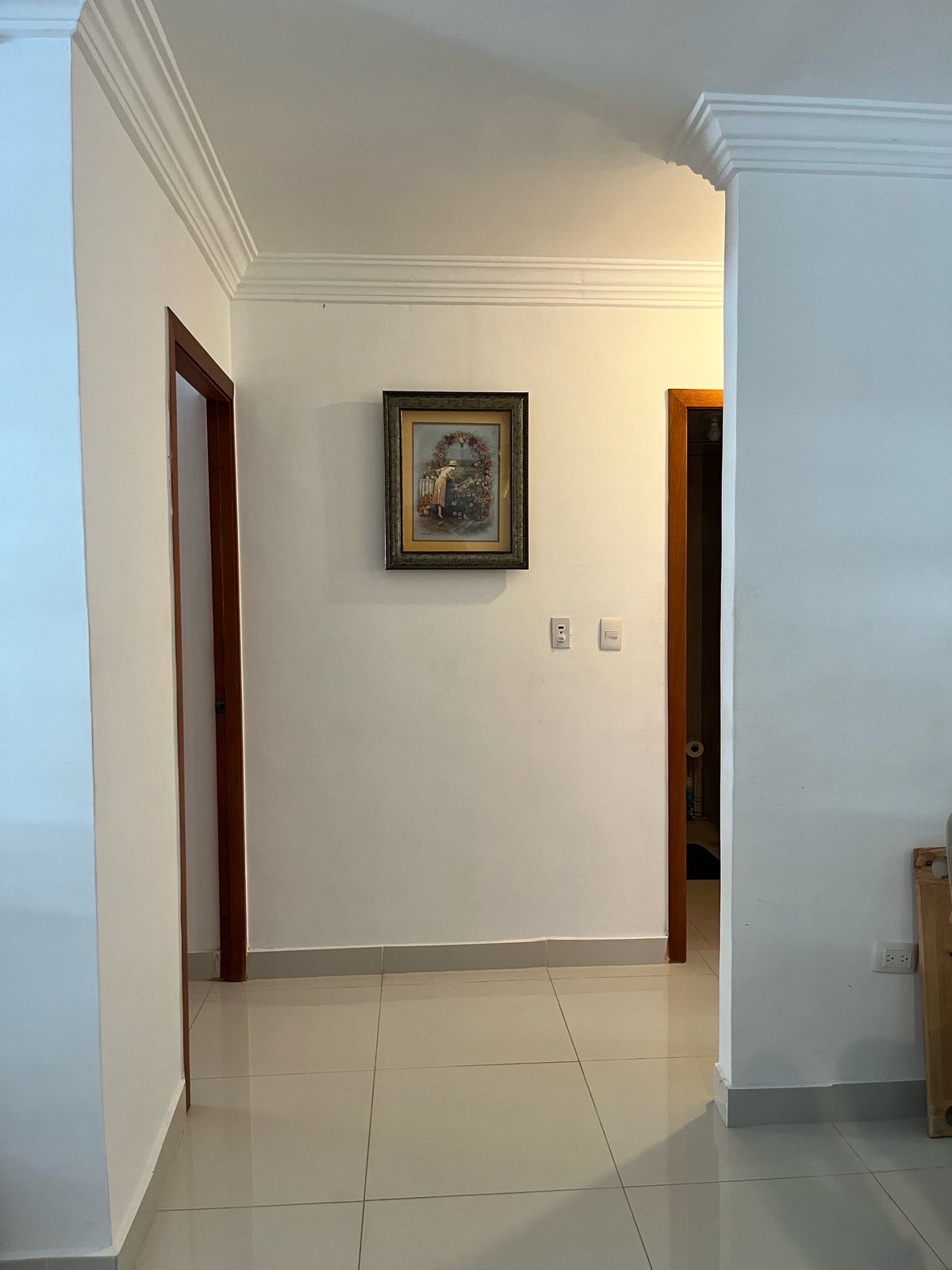 apartamentos - venta de apartamento 2do nivel de 108mts en el ensanche Isabelita Santo Domingo 3