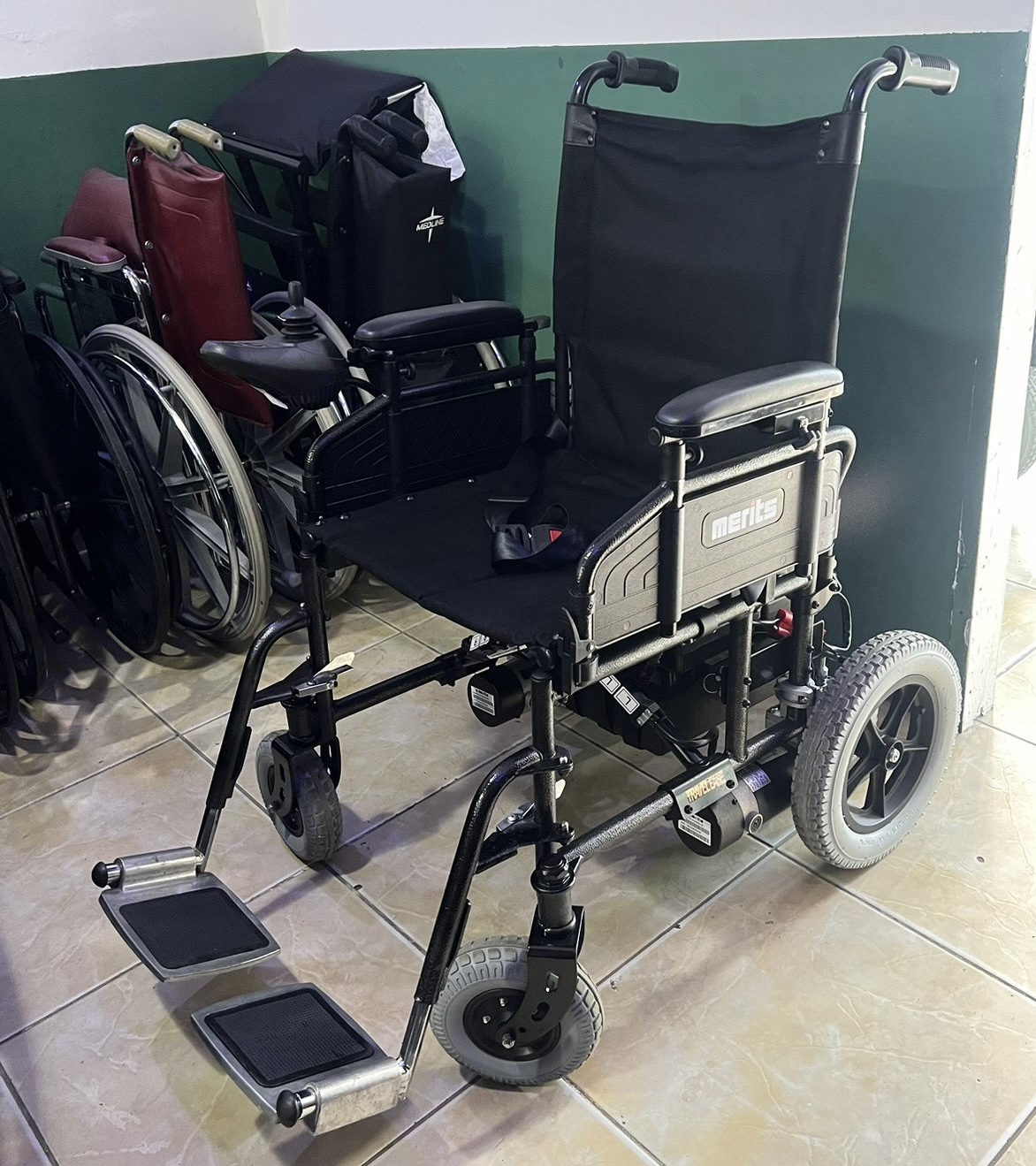 salud y belleza - Sillas de rueda electricas plegables 1