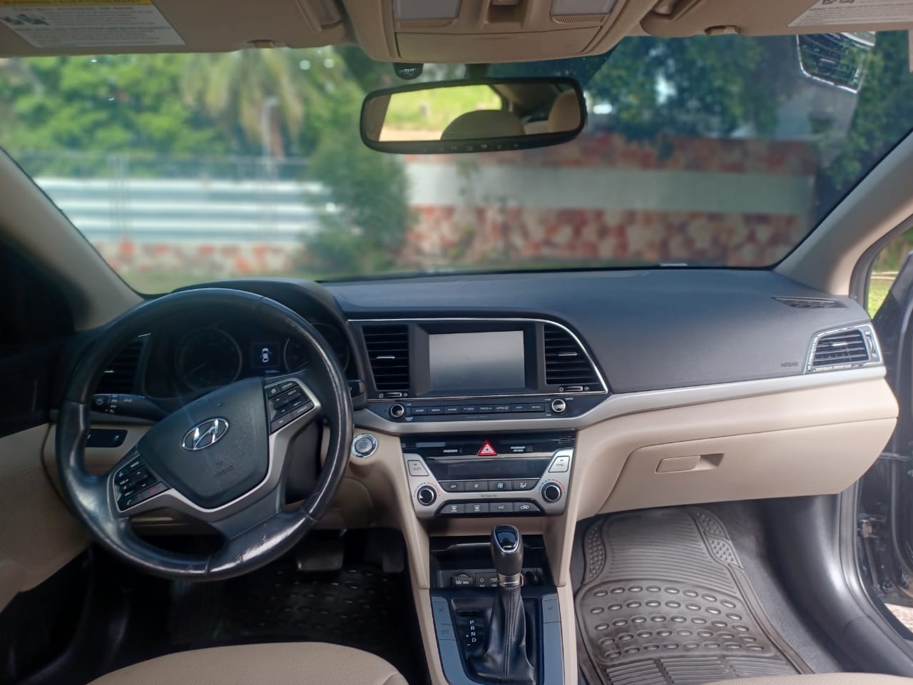 carros - HYUNDAI ELANTRA LIMITED 2018 EXCELENTE CONDICIONES 8