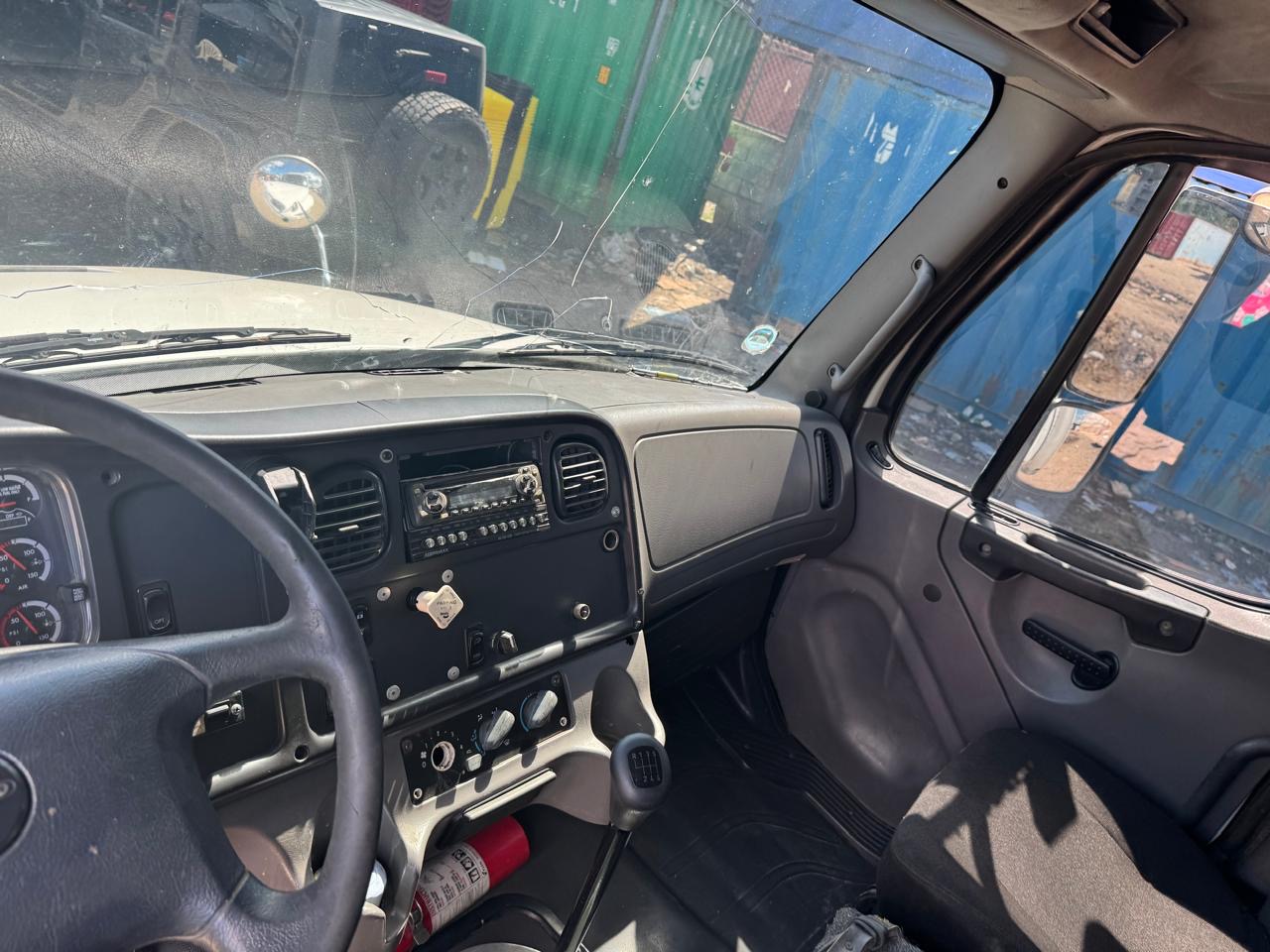 camiones y vehiculos pesados - Camion Freightliner 2013  2