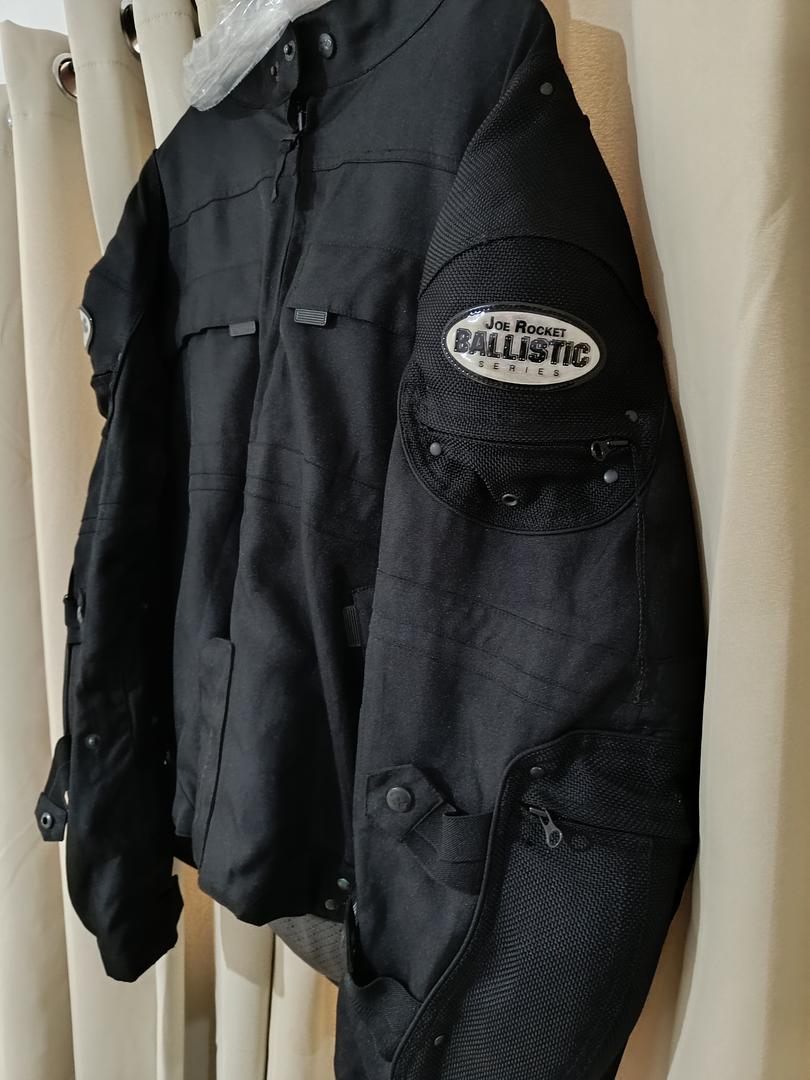 ropa para hombre - En Venta Chaqueta de Motocicleta Marca Joe Rocket (Ballistic Series) 2
