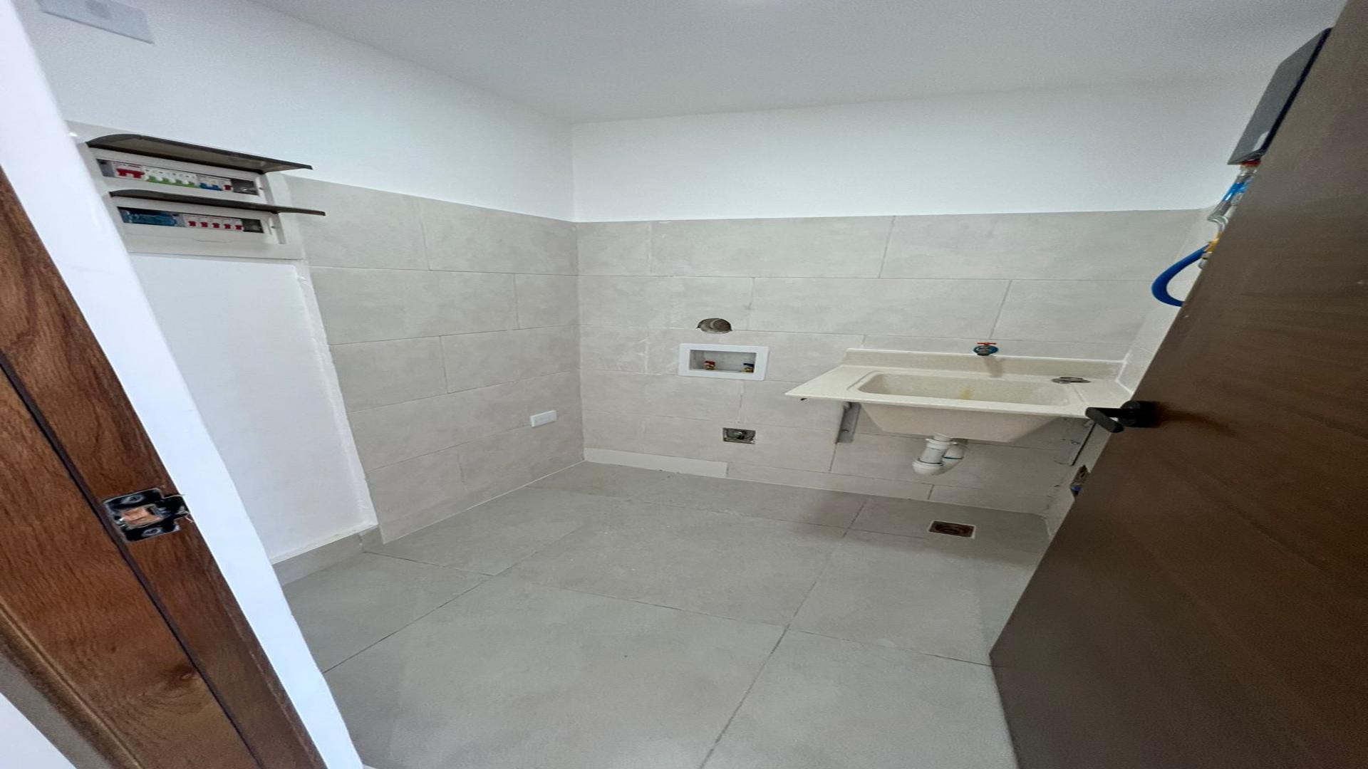 apartamentos - Apartamento en alquiler en Evaristo Morales 4