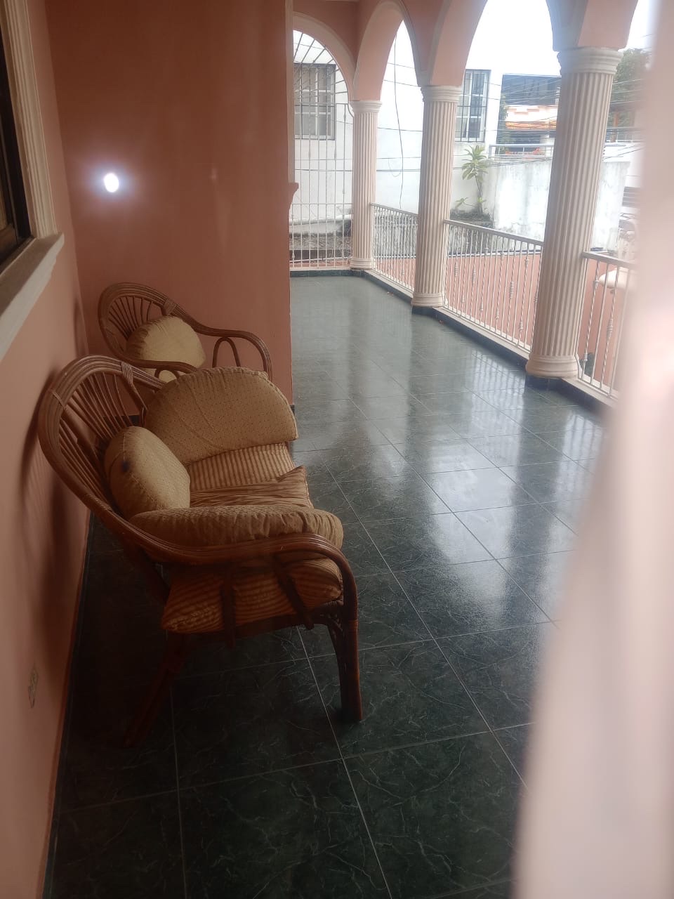 apartamentos - Se alquila espacio Ideal para vivienda u oficina.
