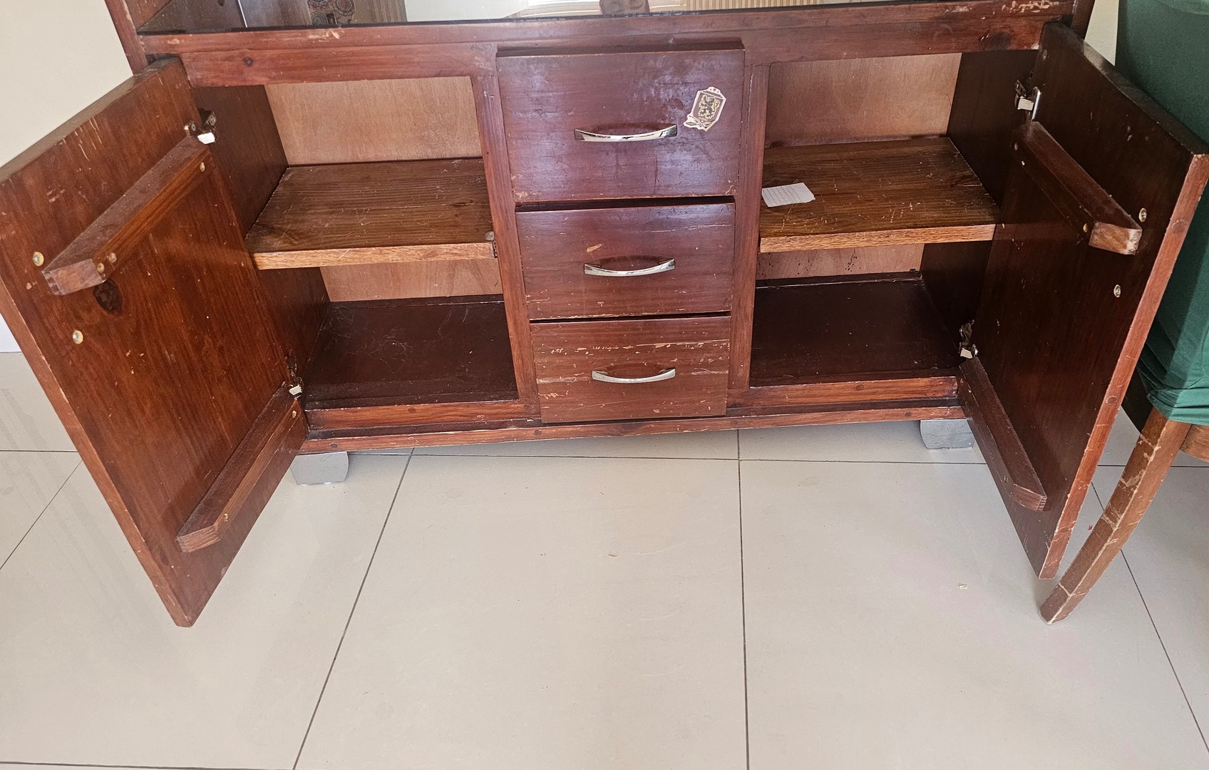 muebles y colchones - Vitrina 
