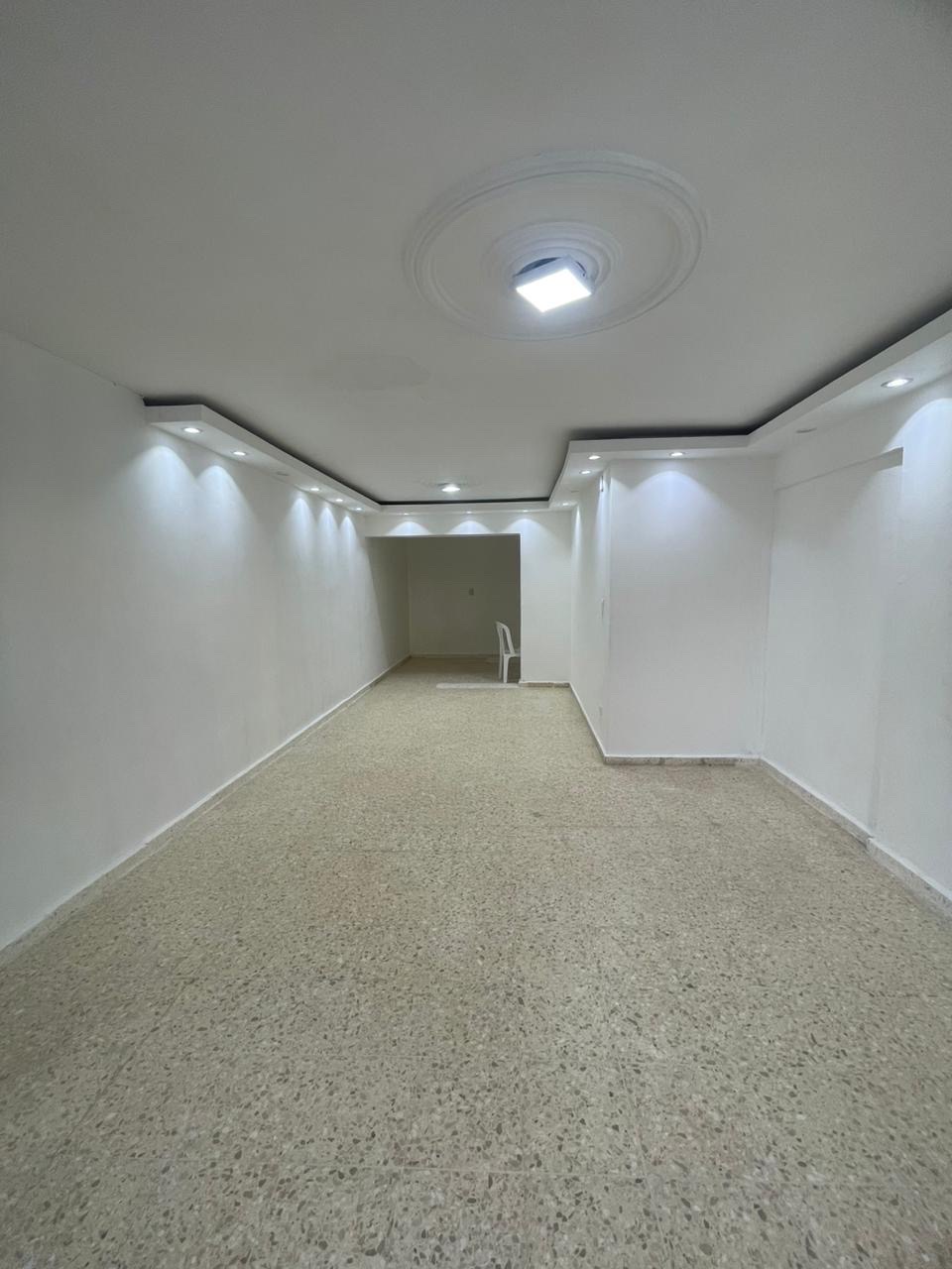 oficinas y locales comerciales - Locales Comerciales  7