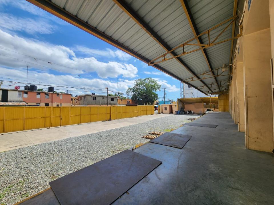 otros inmuebles - Nave Industrial en HAINAMOSA SANTO DOMINGO ESTE 5