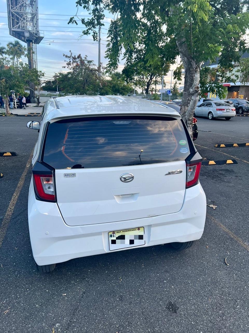 carros - Daihatsu Mira 2018 5