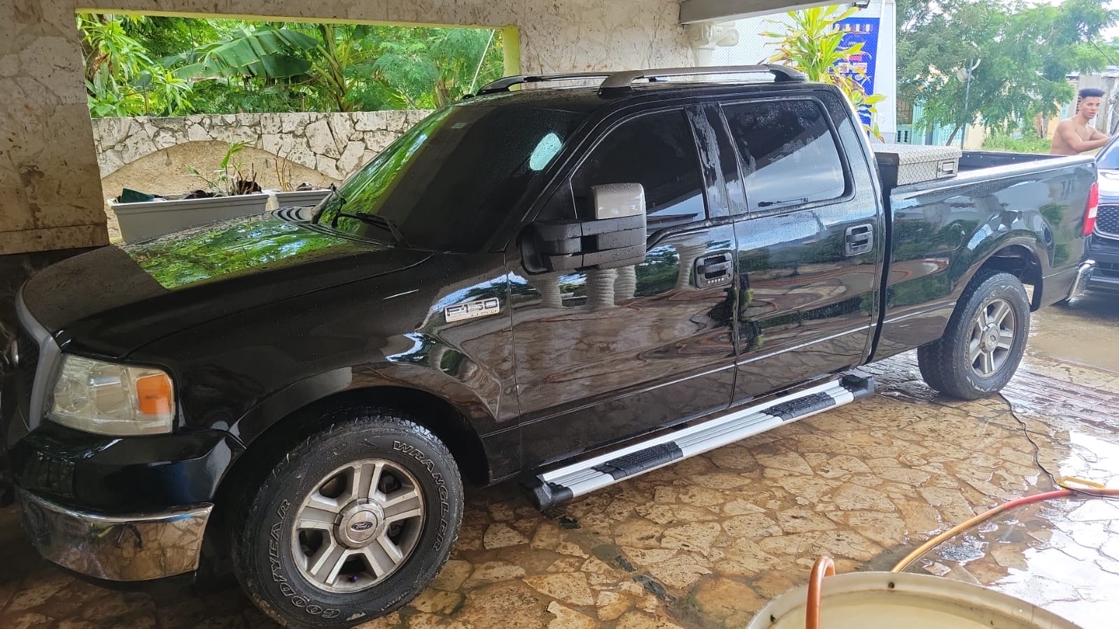 jeepetas y camionetas - Vendo Camioneta