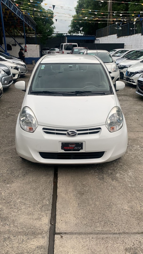 carros - DAIHATSU BOON 2011 1
