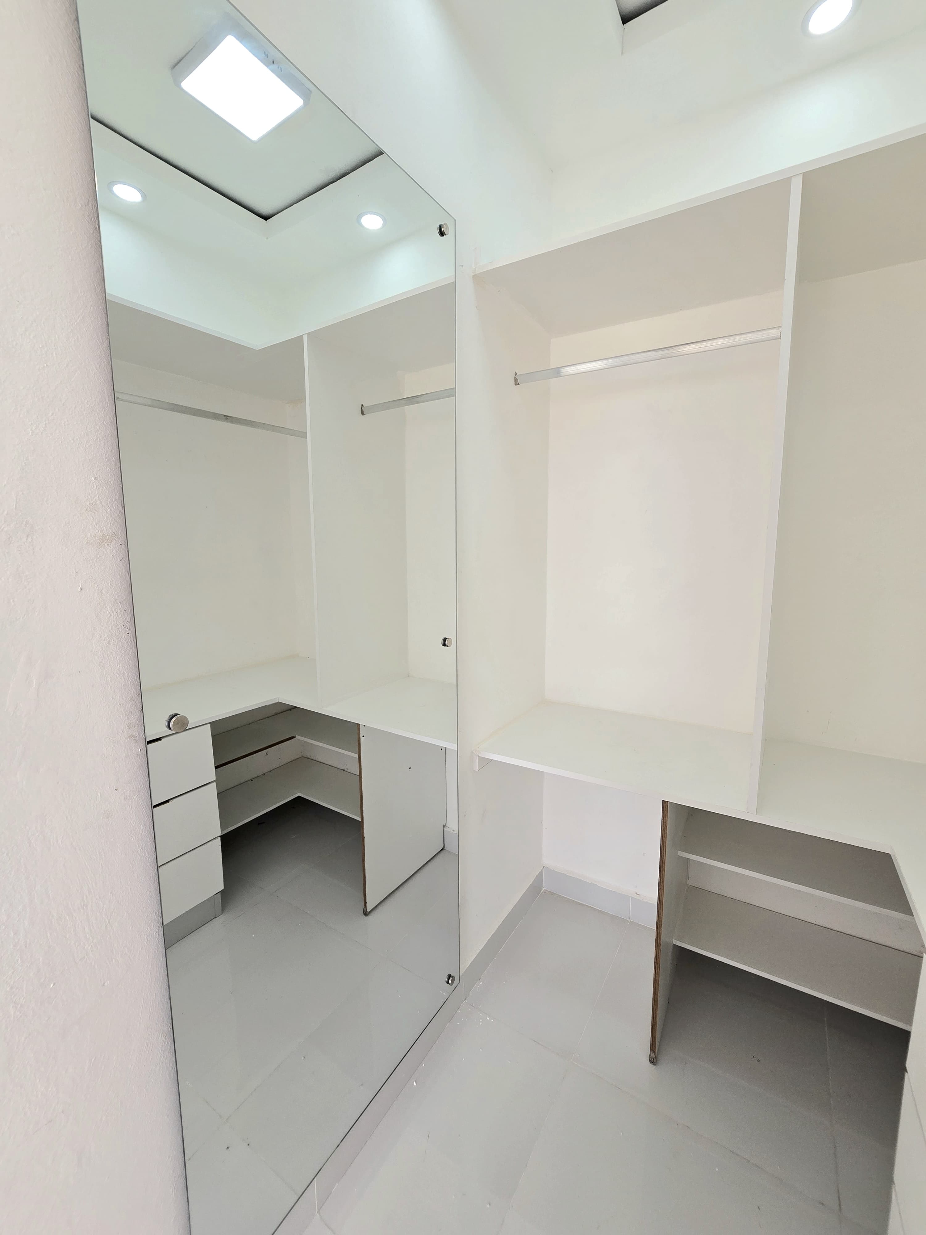 casas - CASA EN VENTA EN SANTO DOMINGO. 1