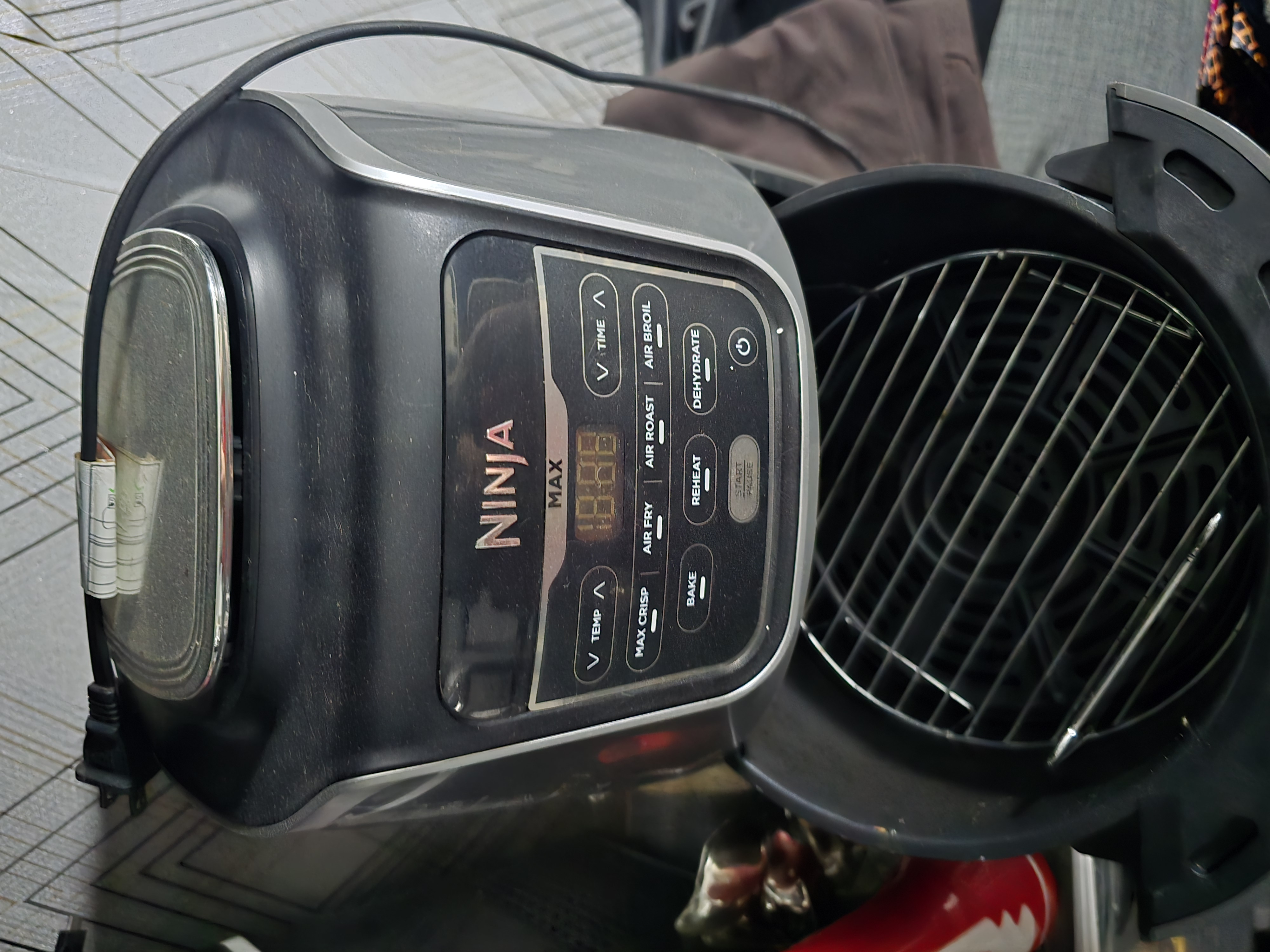 electrodomesticos - AIR FRYER MARCA NINJA GRANDE  3