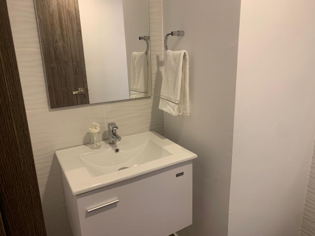 apartamentos - Apartamento en alquiler en Evaristo Morales 3