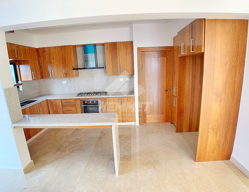 apartamentos - TORRE RENTA ELEVADOR Y PLANTA FULL CERROS GURABO 1
