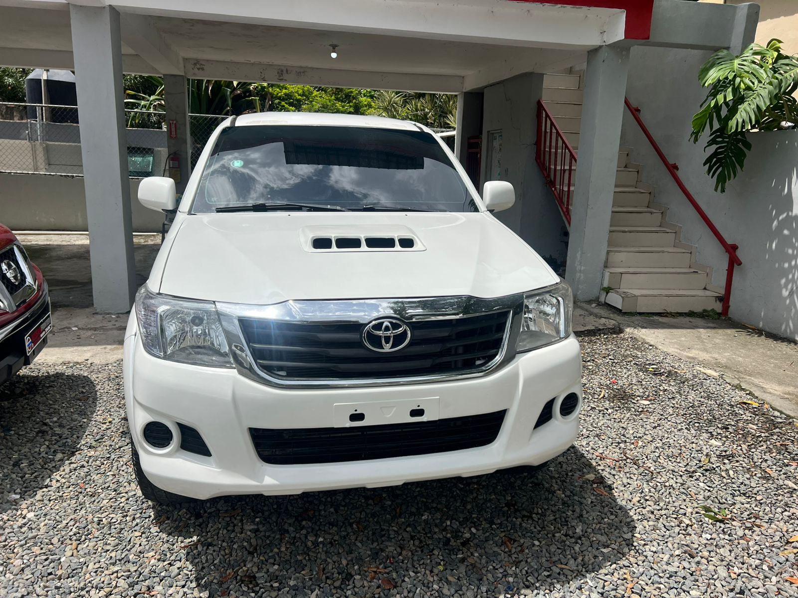 jeepetas y camionetas - toyota hilux  3