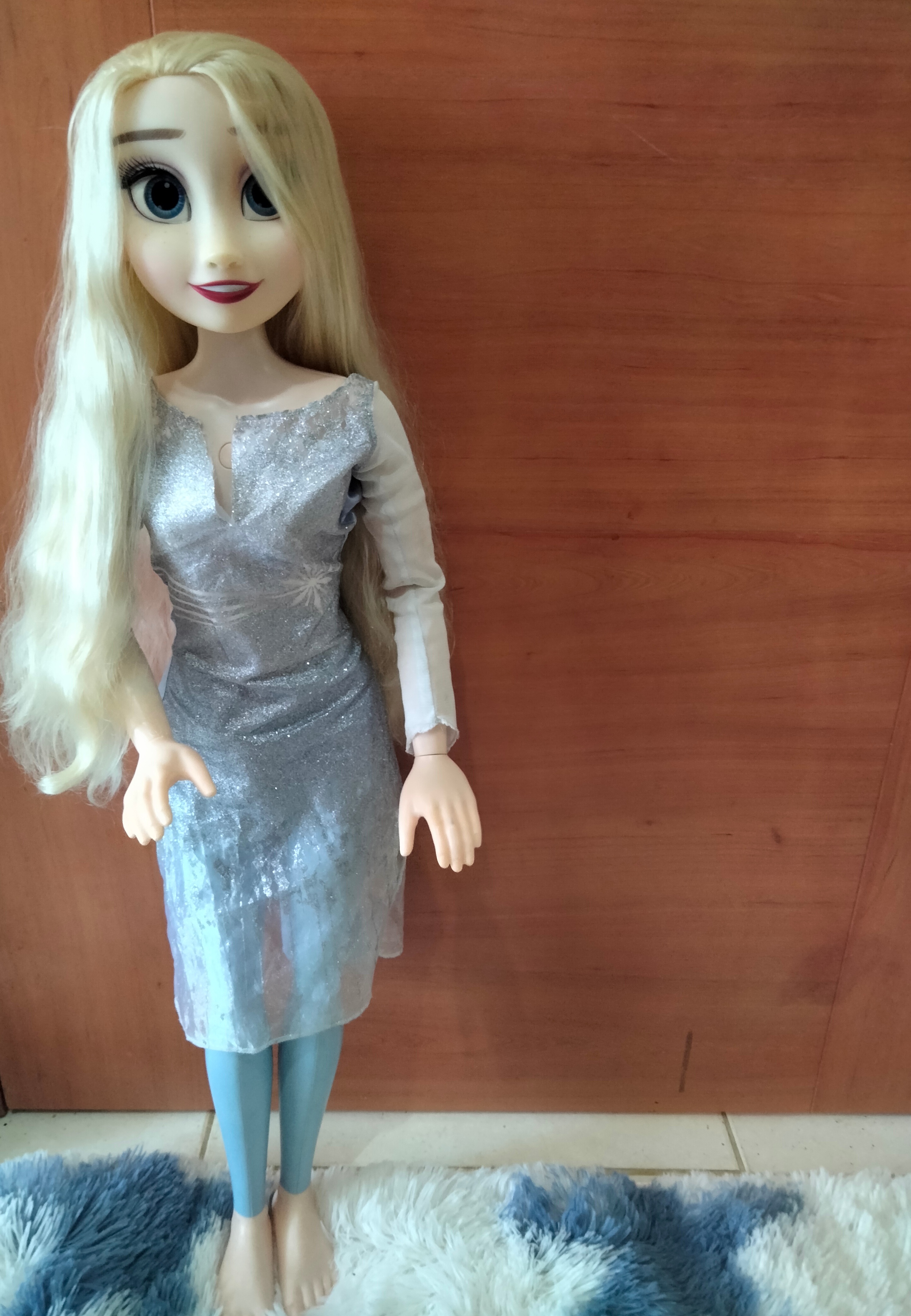 juguetes - muñeca Elsa gigante en buen precio  2