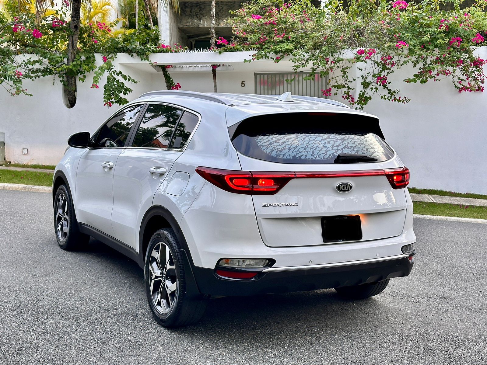 jeepetas y camionetas - KIA SPORTAGE 2021 5