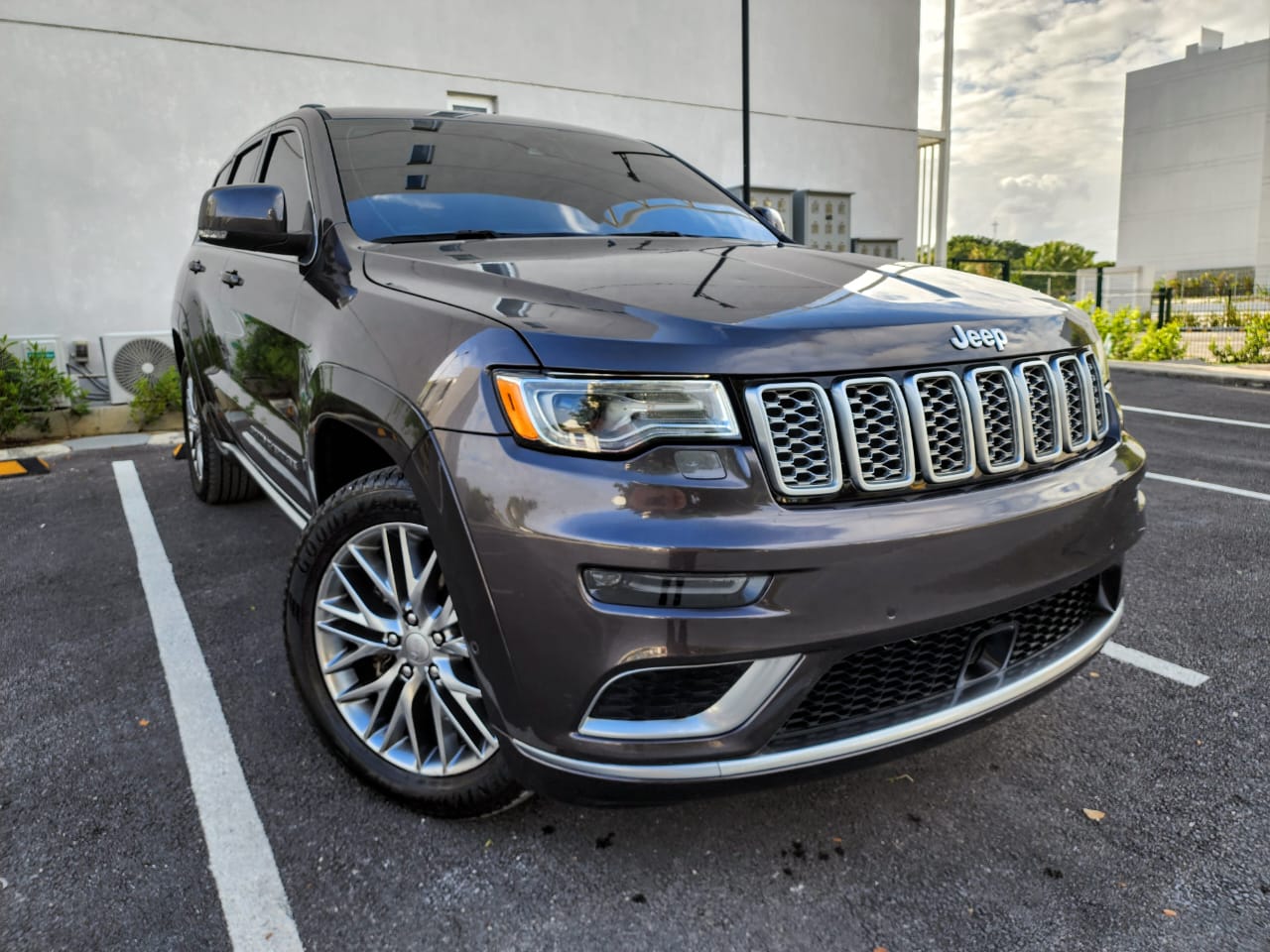 jeepetas y camionetas - Jeep Grand Cherokee FULL Summit 2018  3