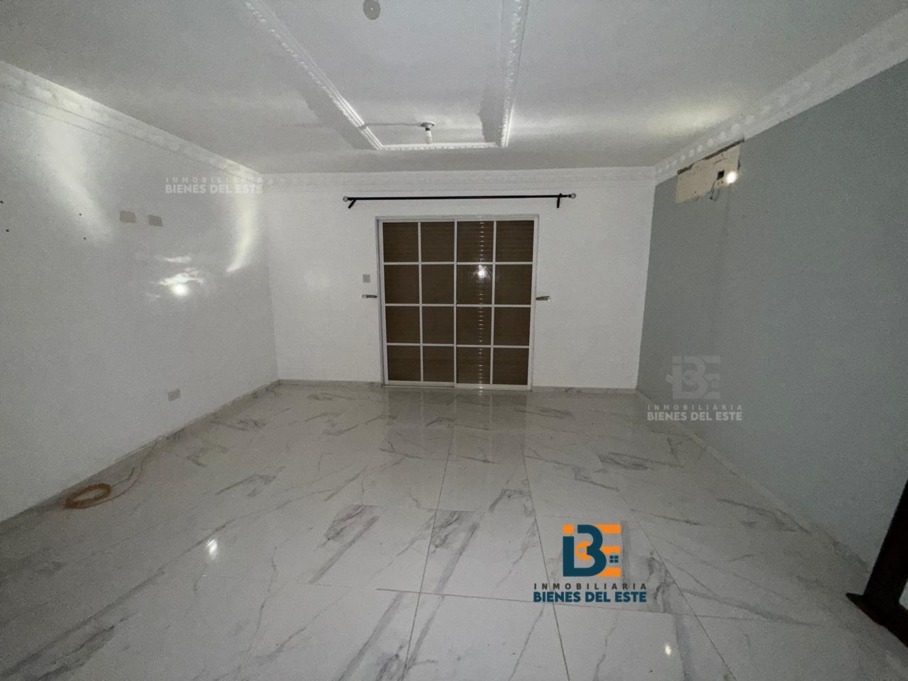 casas - Se Alquila casa de dos niveles con 4 habitaciones 7