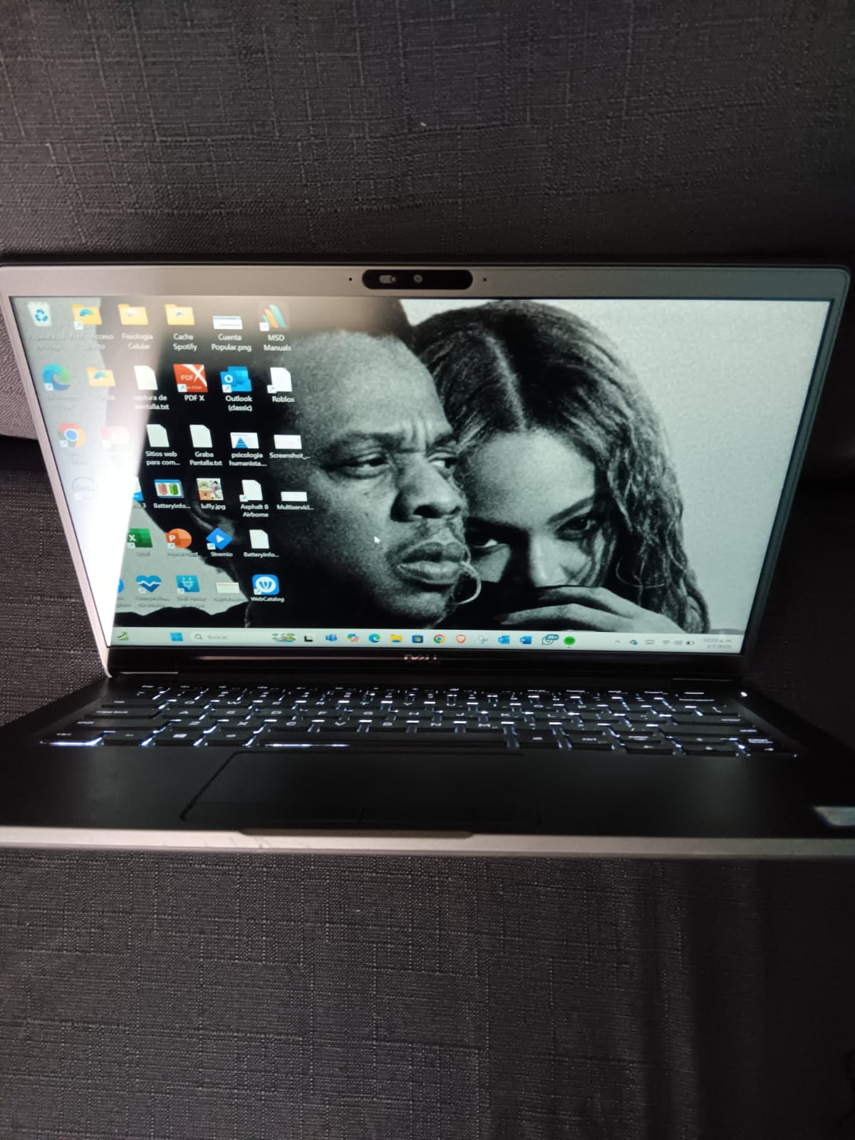 computadoras y laptops - Laptop Dell Latitude 7400 i5-8265U Gen 8 16GB RAM  8