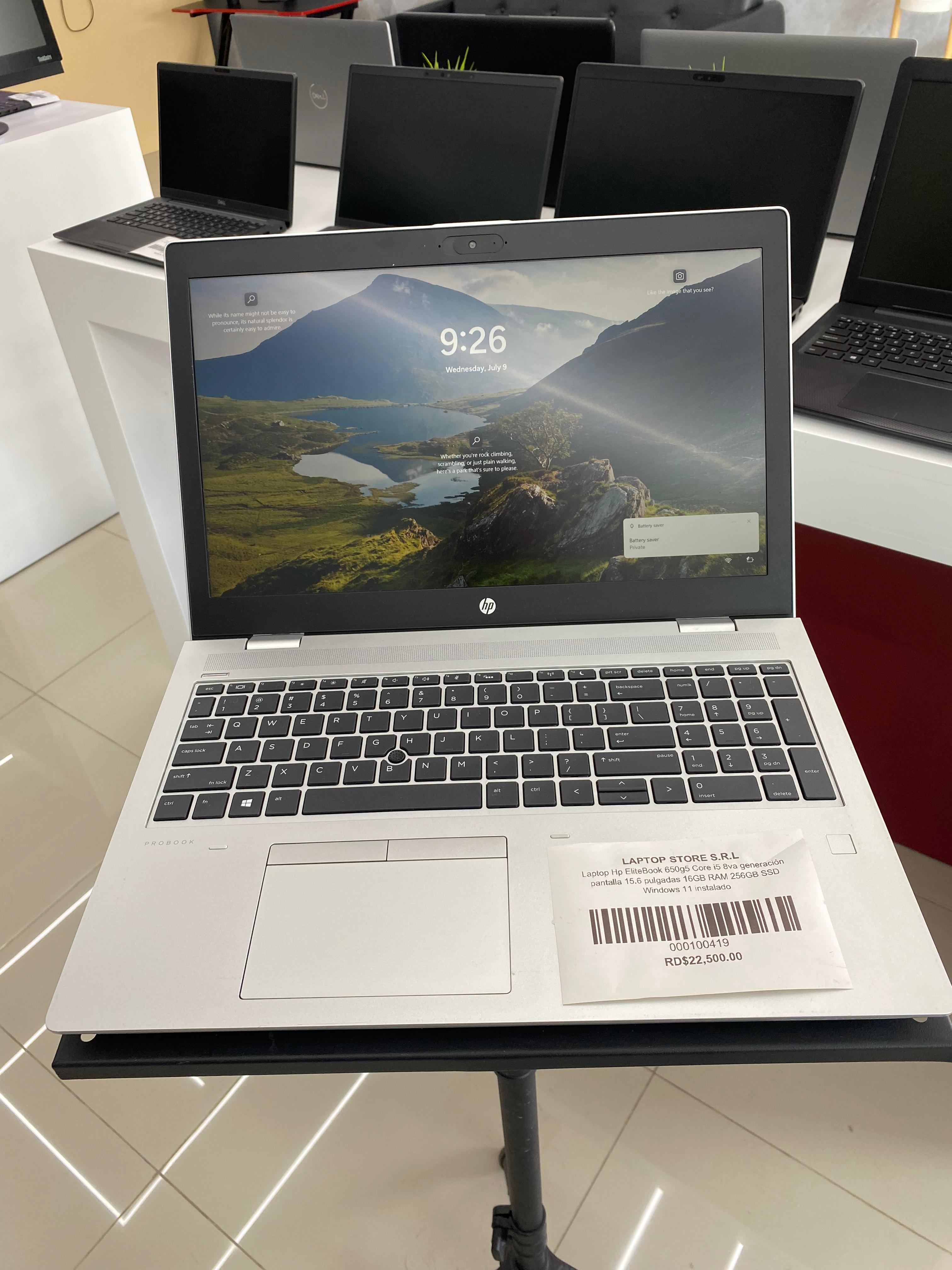 computadoras y laptops - Laptop HP Elitebook 15.6 pulgadas i5 8va Gen 168GB 0