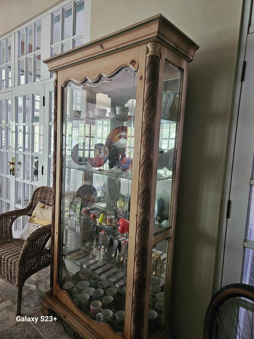 decoración y accesorios - Vitrina para sala o comedor 0