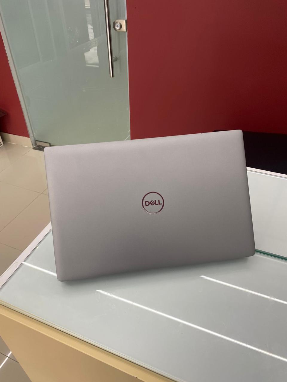 computadoras y laptops - Laptop Dell Latitud E5520 15.6  Core i5 11va gen 8 2