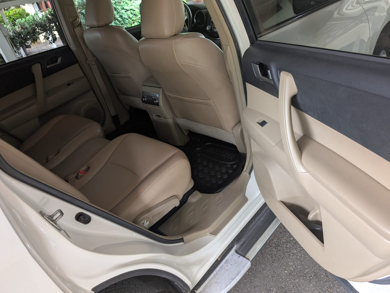 jeepetas y camionetas - Toyota Highlander 2012 4