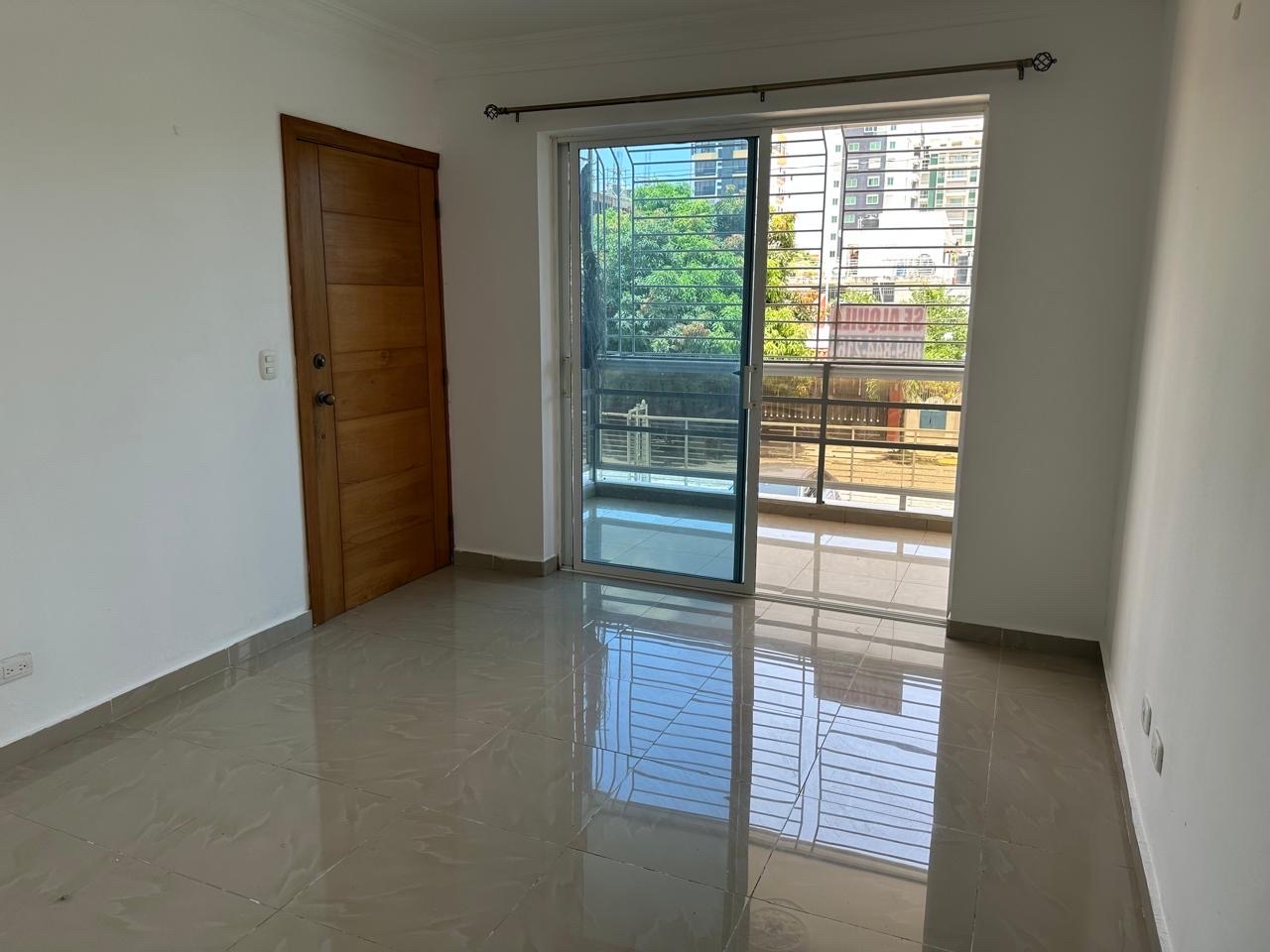 apartamentos - venta de apartamento en Alma Rosa 1 2do piso con 125mts Santo Domingo este   0