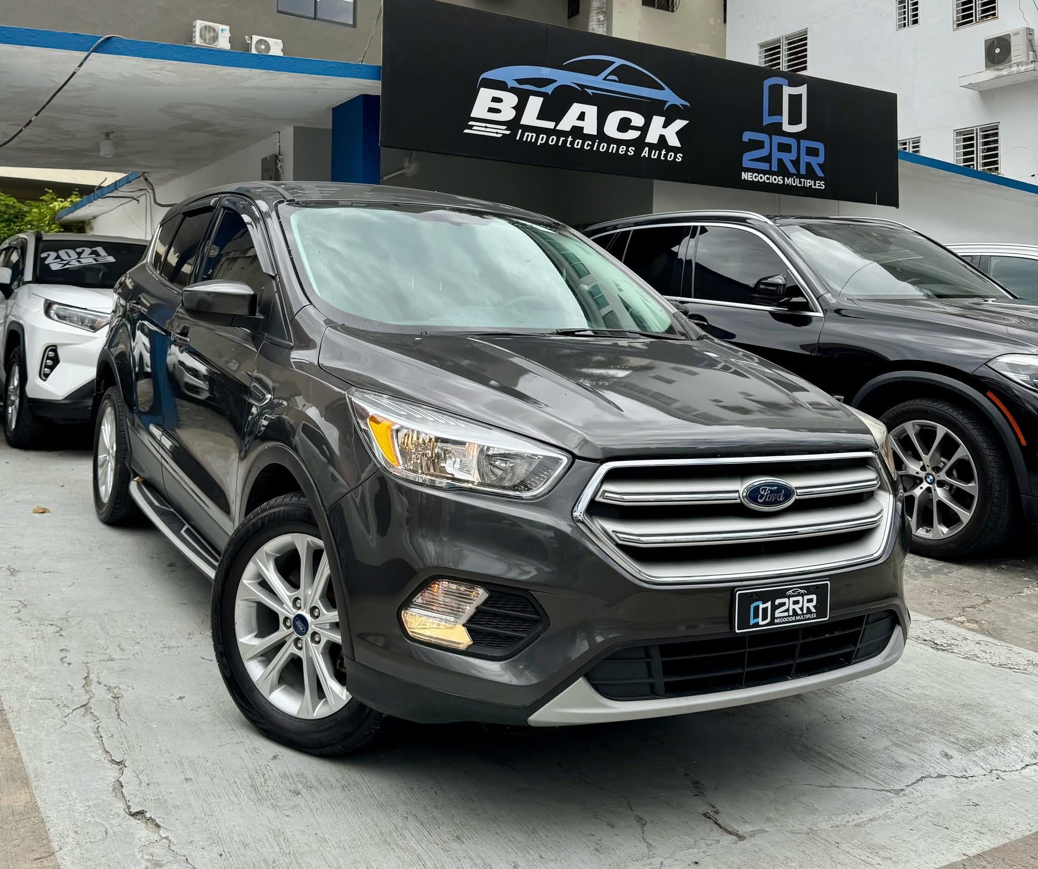 jeepetas y camionetas - Ford Escape SE 2019
