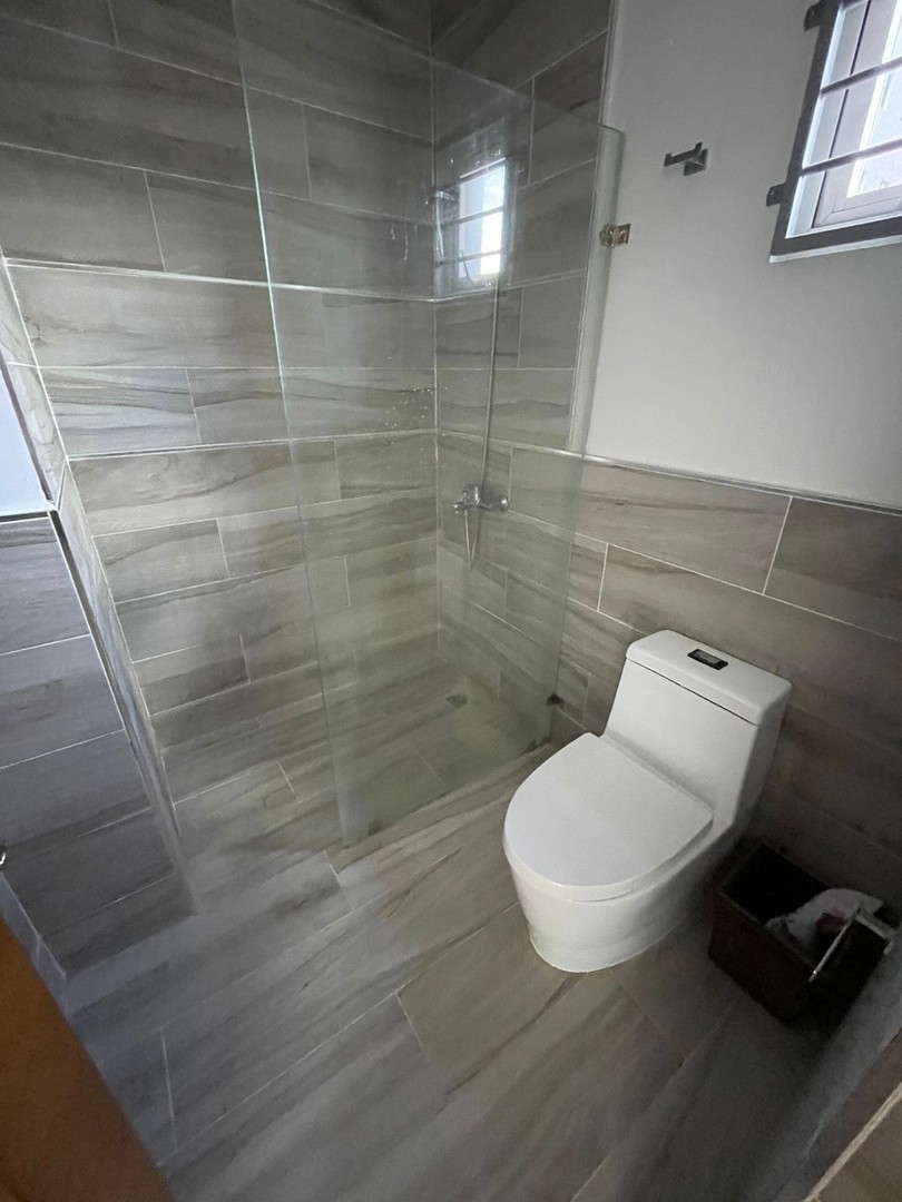 apartamentos - Se vende apartamento tipo Loft en Evaristo Morales 4