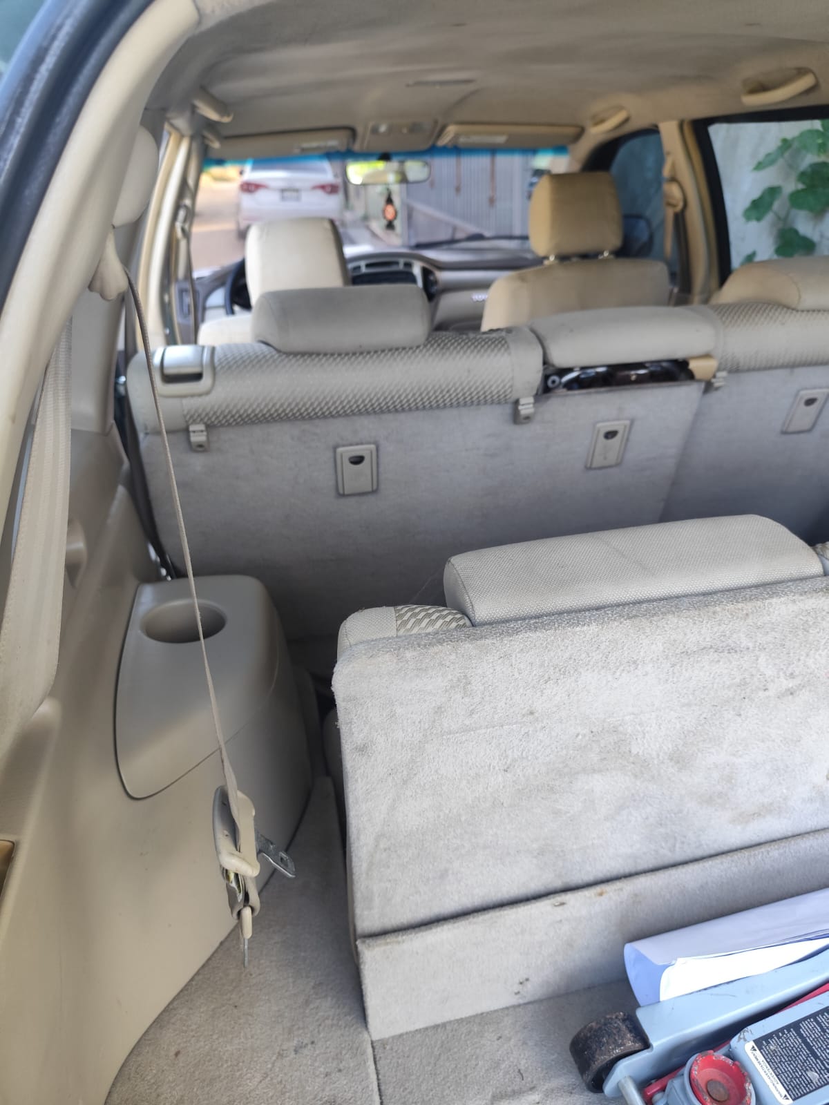 jeepetas y camionetas - Vendó Toyota Highlander 2005 en excelente condicio 5
