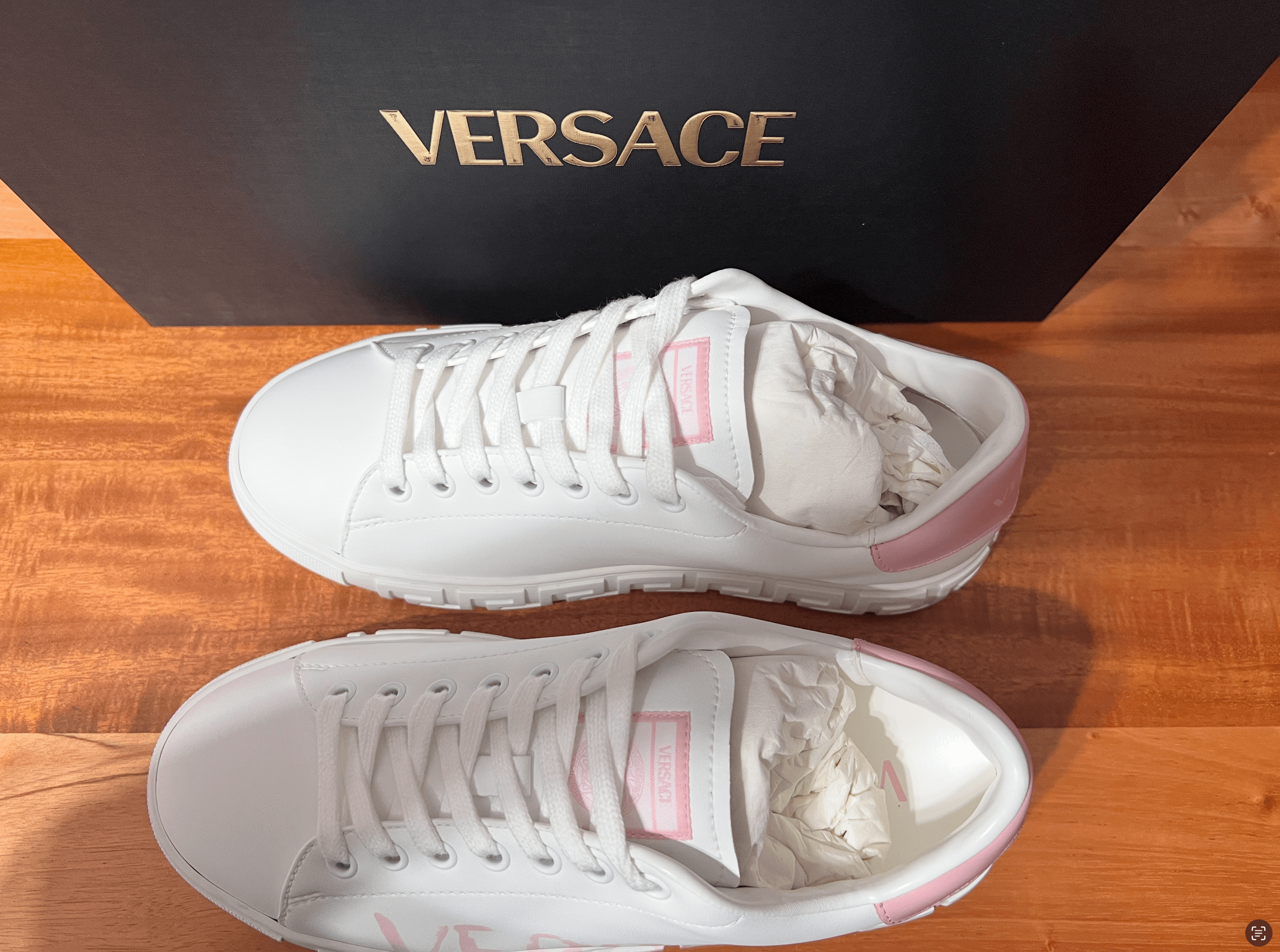 zapatos para mujer - Tenis Versace 6