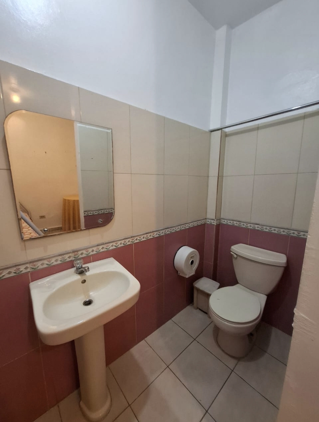 apartamentos - Apto Dos Habs Amueblado Urb Real Prox Romulo Betancourt  5