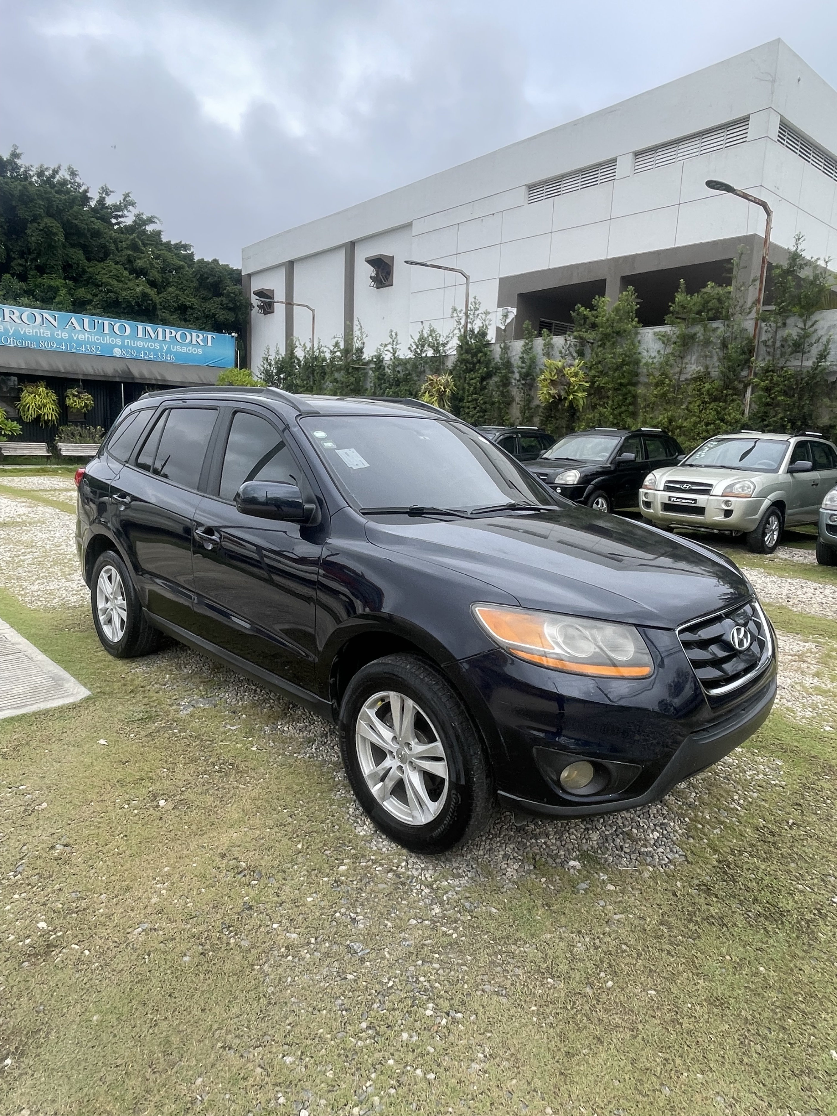 jeepetas y camionetas - Hyundai Santa Fe 2011 4x4 